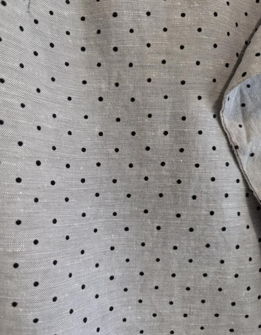 Review Skirt Size AUS 12 US 8 Grey Black Polka Dot Ruffle Front Pencil Workwear — photo 4 of 5