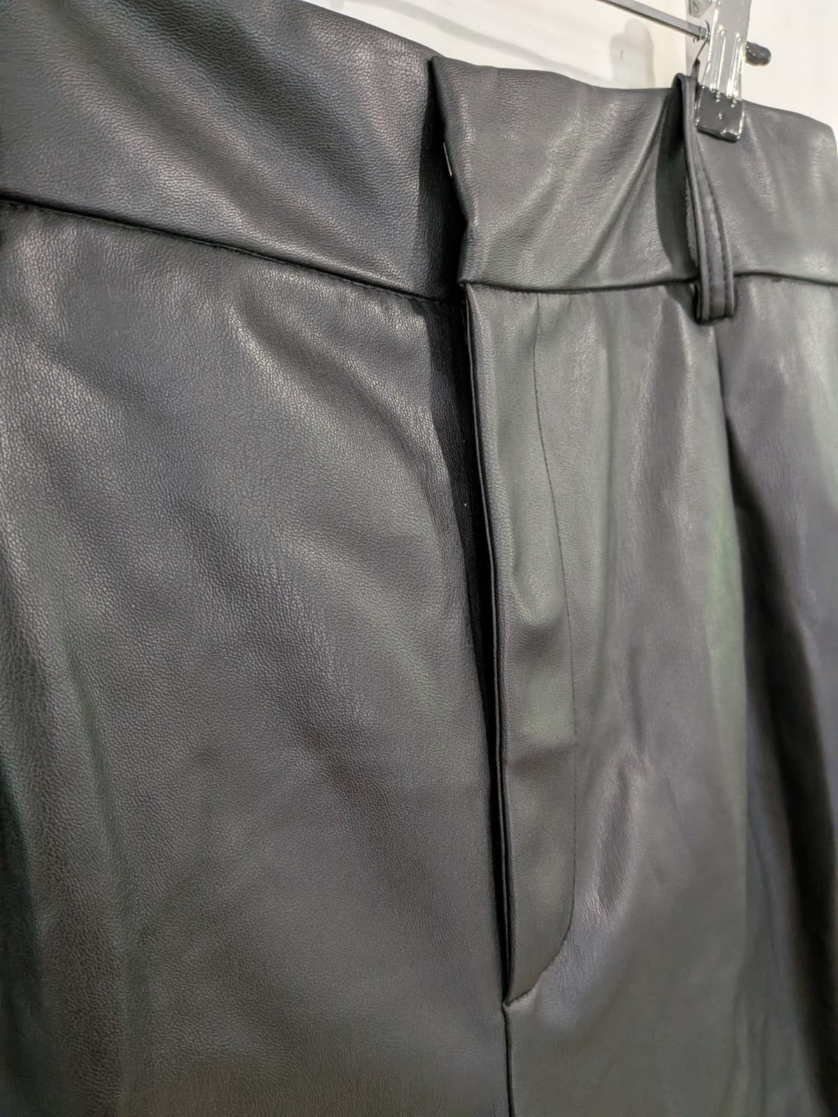 Zara Black Faux Leather Pants High Waist Tapered Leg Size XL AU 14 EU 42 — photo 6 of 12