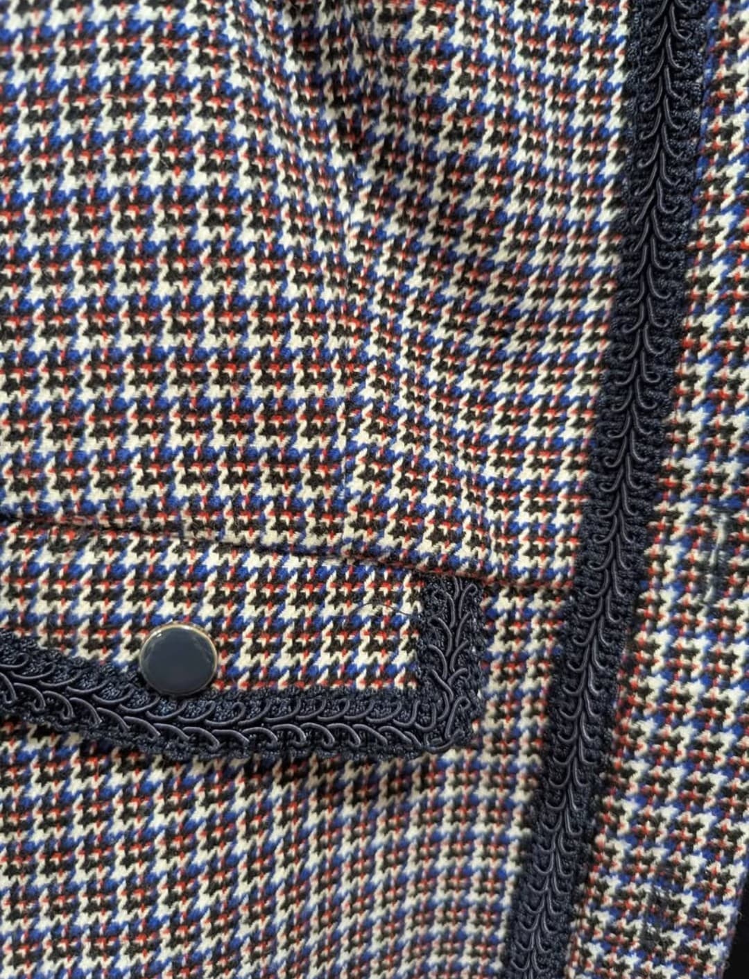 Review Blazer Wool Blend Jacket Navy Corporate Old Money Tweed Peplum Size 8 — photo 3 of 7
