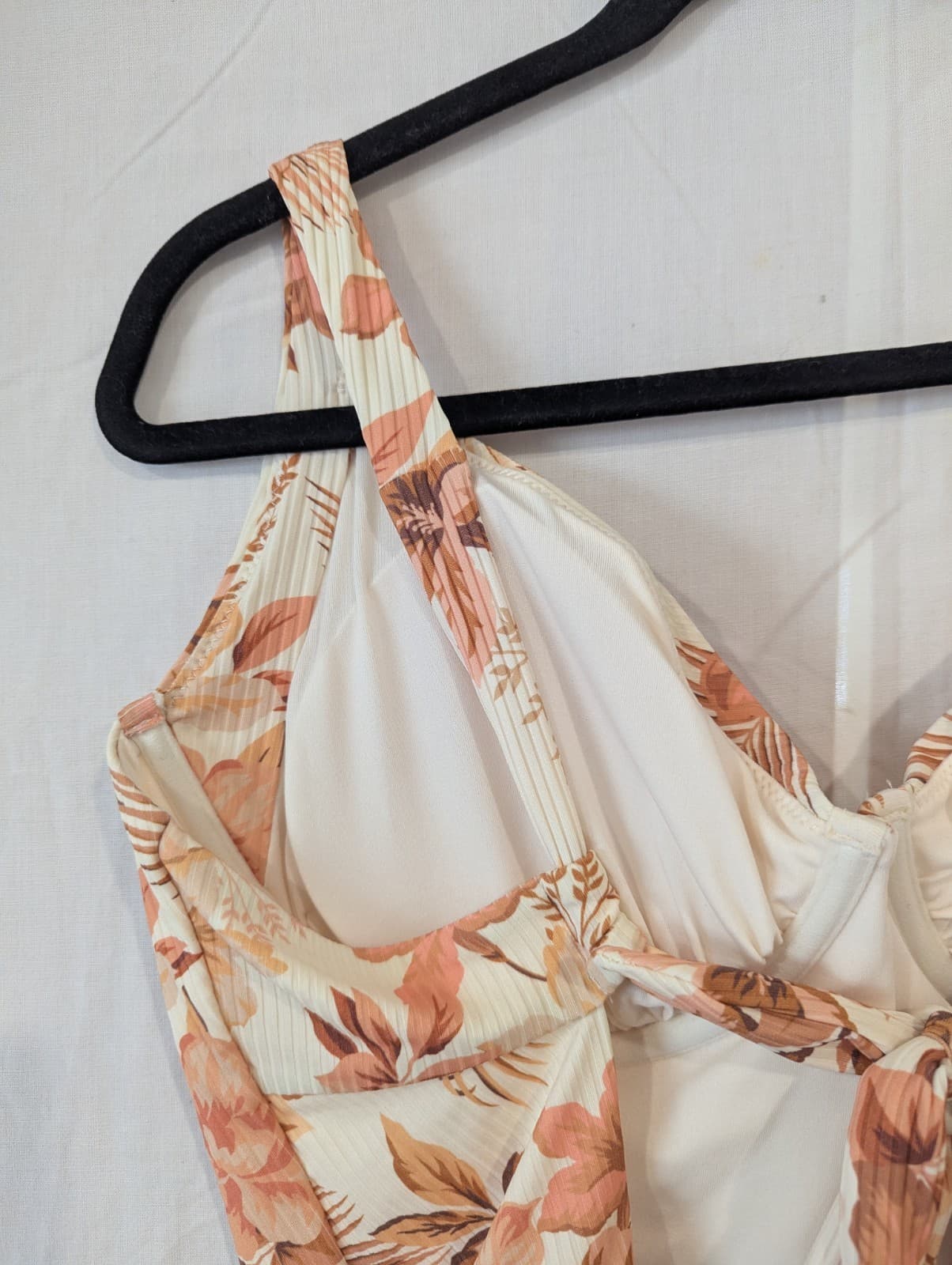 Rip Curl Swimsuit Plus Size 2XL D DD Cup Floral One Piece White Peach Adjustable — photo 9 of 17
