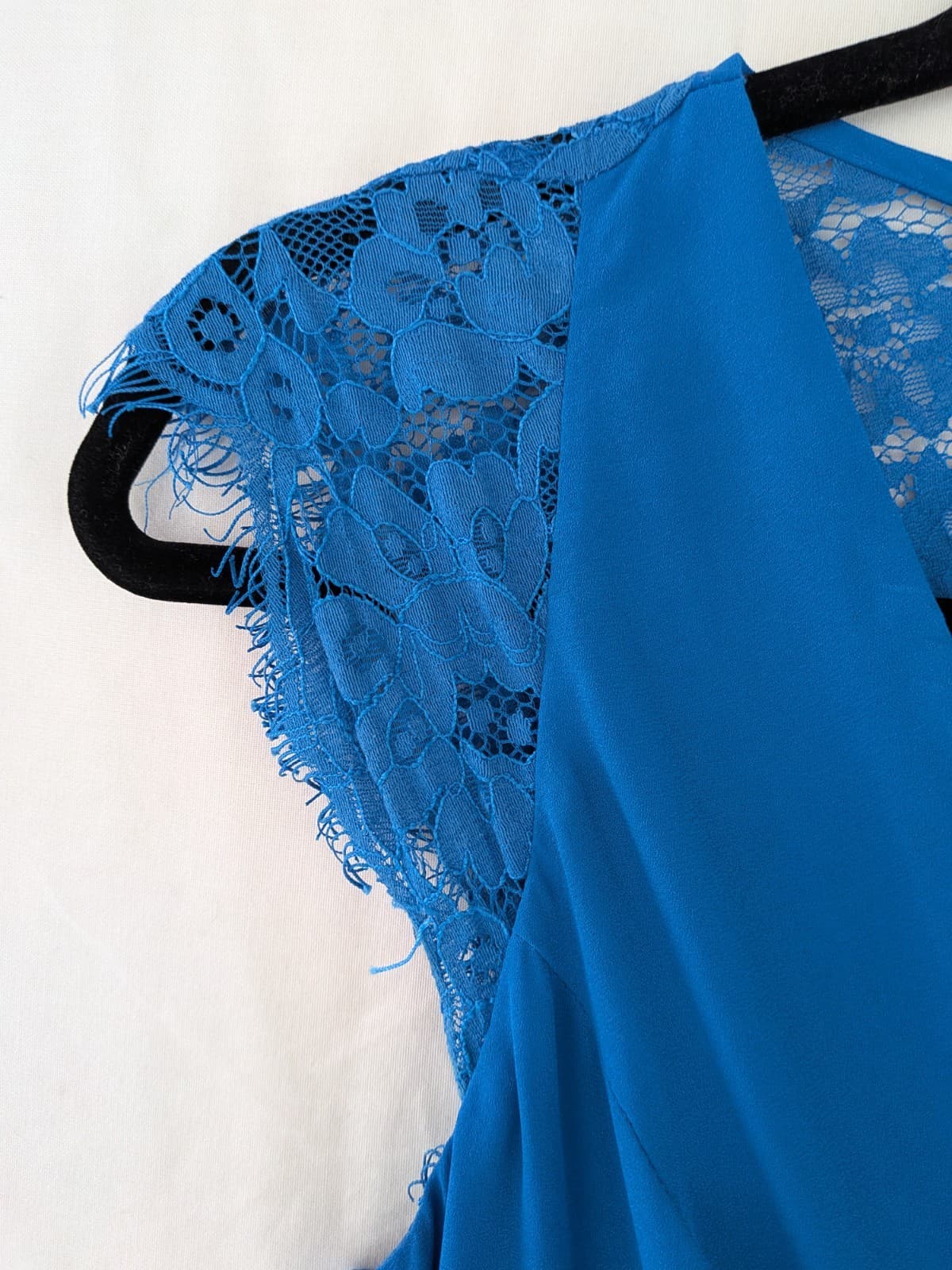 Review Dress Maxi Lace Formal Blue Evening Wedding Floppy Size 8 AUS 4 US — photo 5 of 13