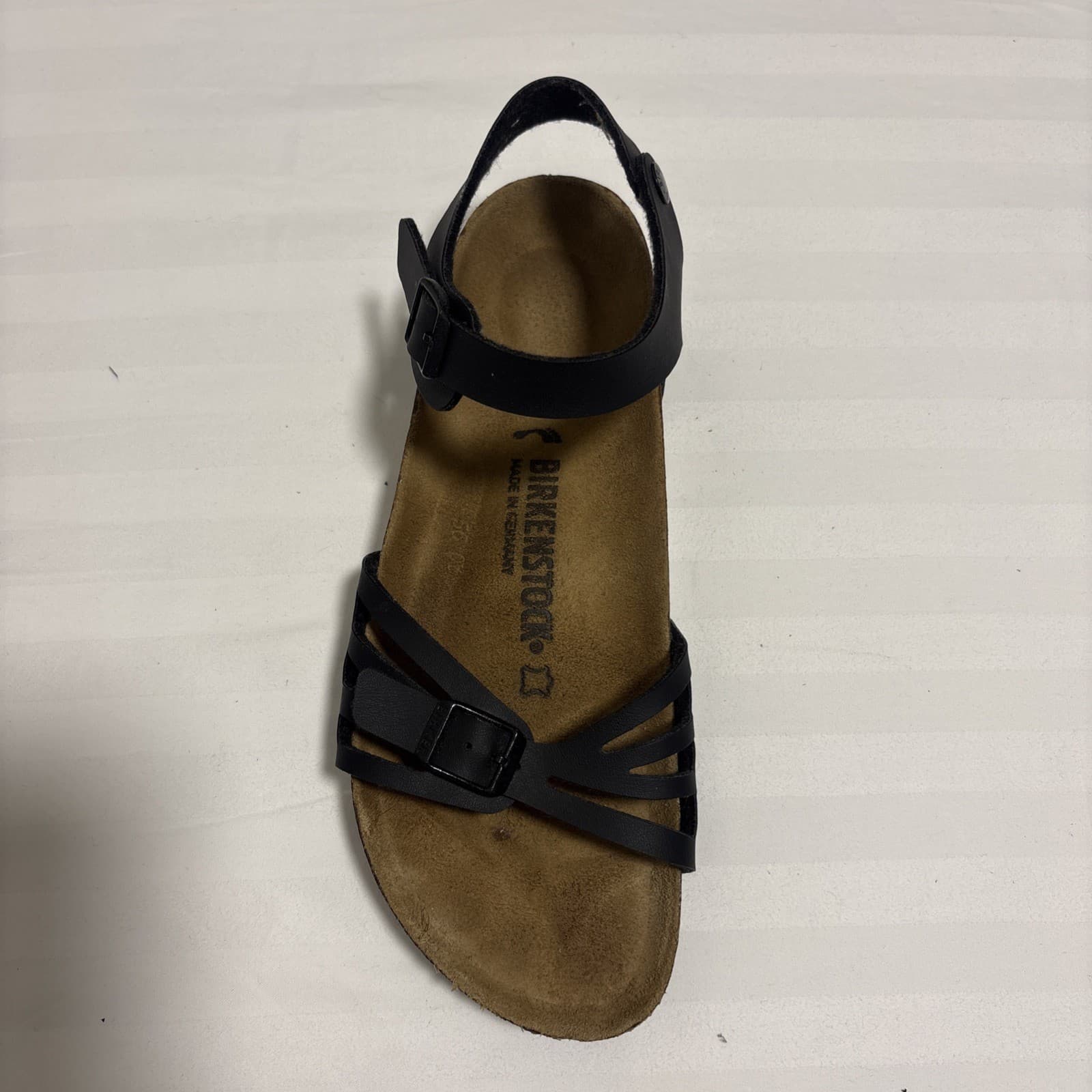 Birkenstocks women’s size 9 — photo 4 of 5