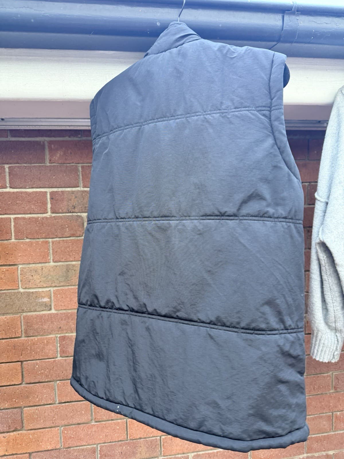 Kmart Mens Puffer Vest Size L Black Insulated Sleeveless Warm Pockets — photo 7 of 9