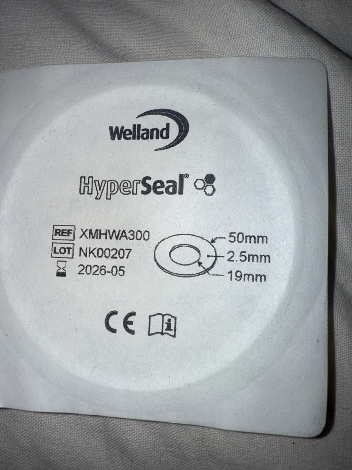 Welland HyperSeal 30 Washers Seals With Manuka Honey 19-50mm Ostomy Seals — photo 2 of 6