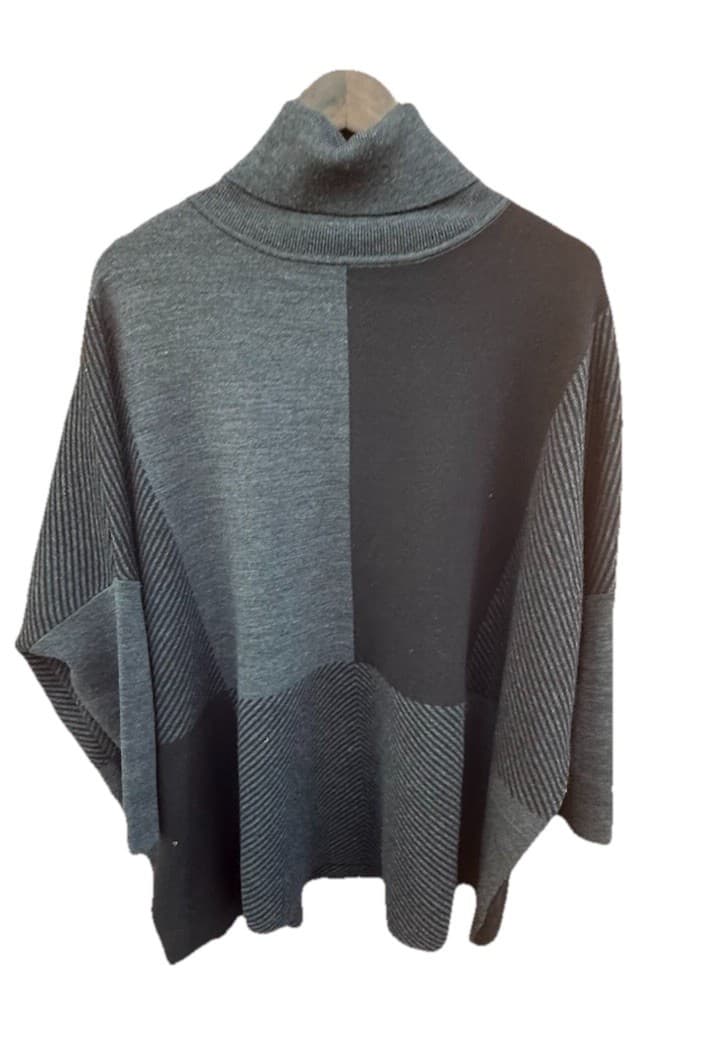 Sussan Knit Black Grey Turtleneck Jumper Size L/XL Oversized — photo 1 of 12