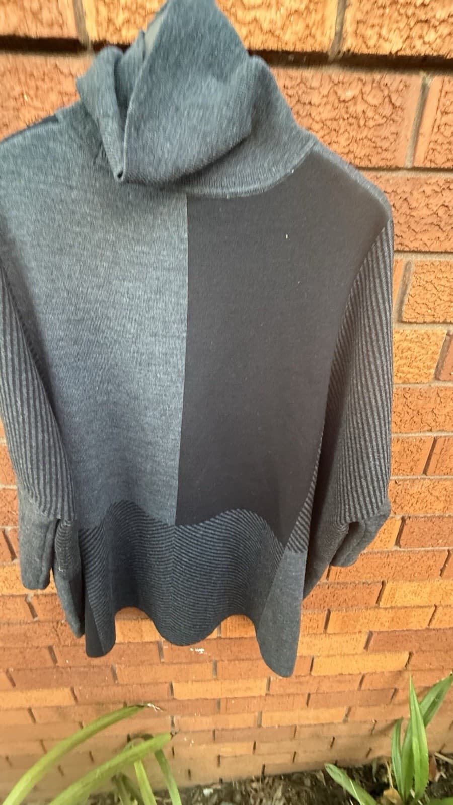 Sussan Knit Black Grey Turtleneck Jumper Size L/XL Oversized — photo 2 of 12
