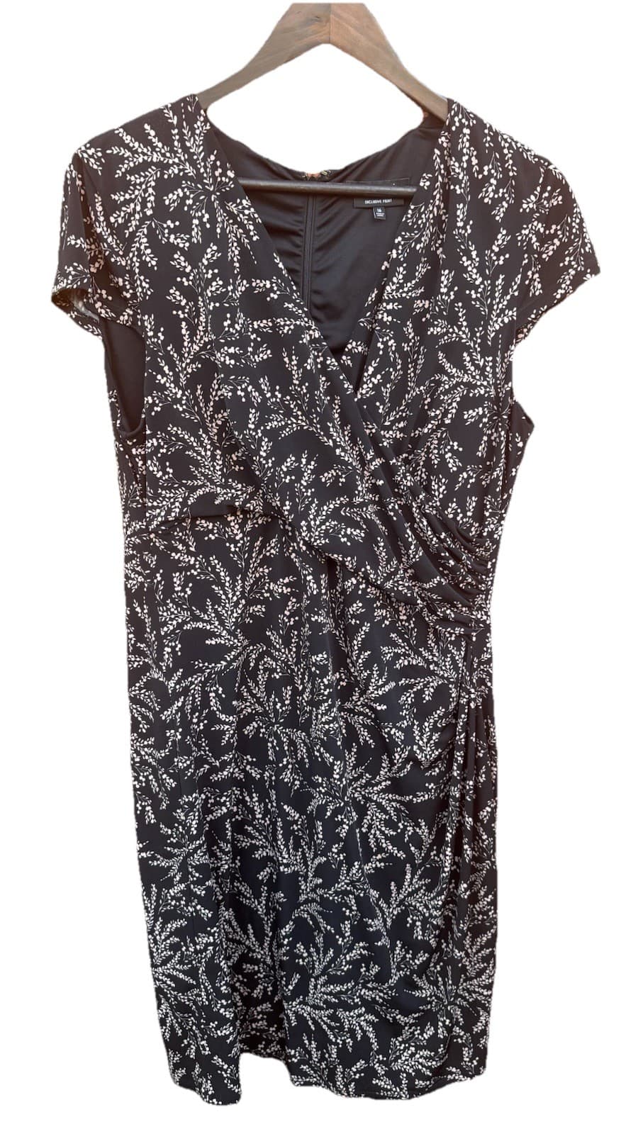 Diana Ferrari Dress Womens Size 16 Black Cream Stretch — photo 1 of 14