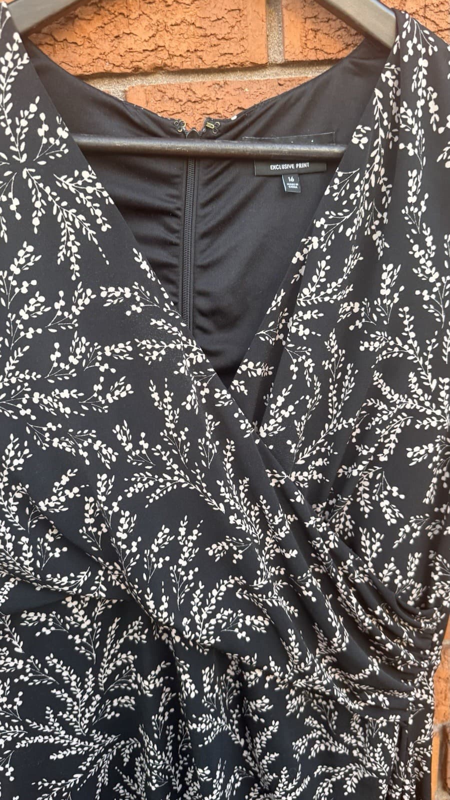 Diana Ferrari Dress Womens Size 16 Black Cream Stretch — photo 3 of 14