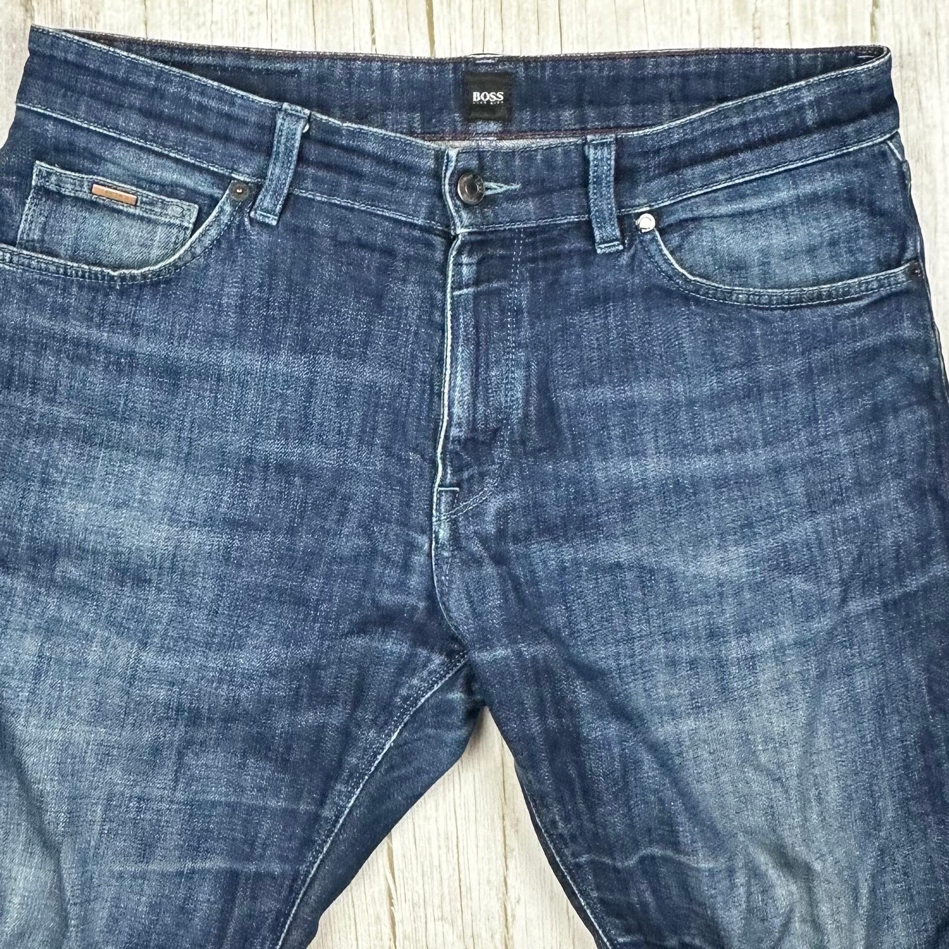 Hugo Boss Men's 'Maine 3' Regular Fit Jeans - Size 32 — photo 3 of 8