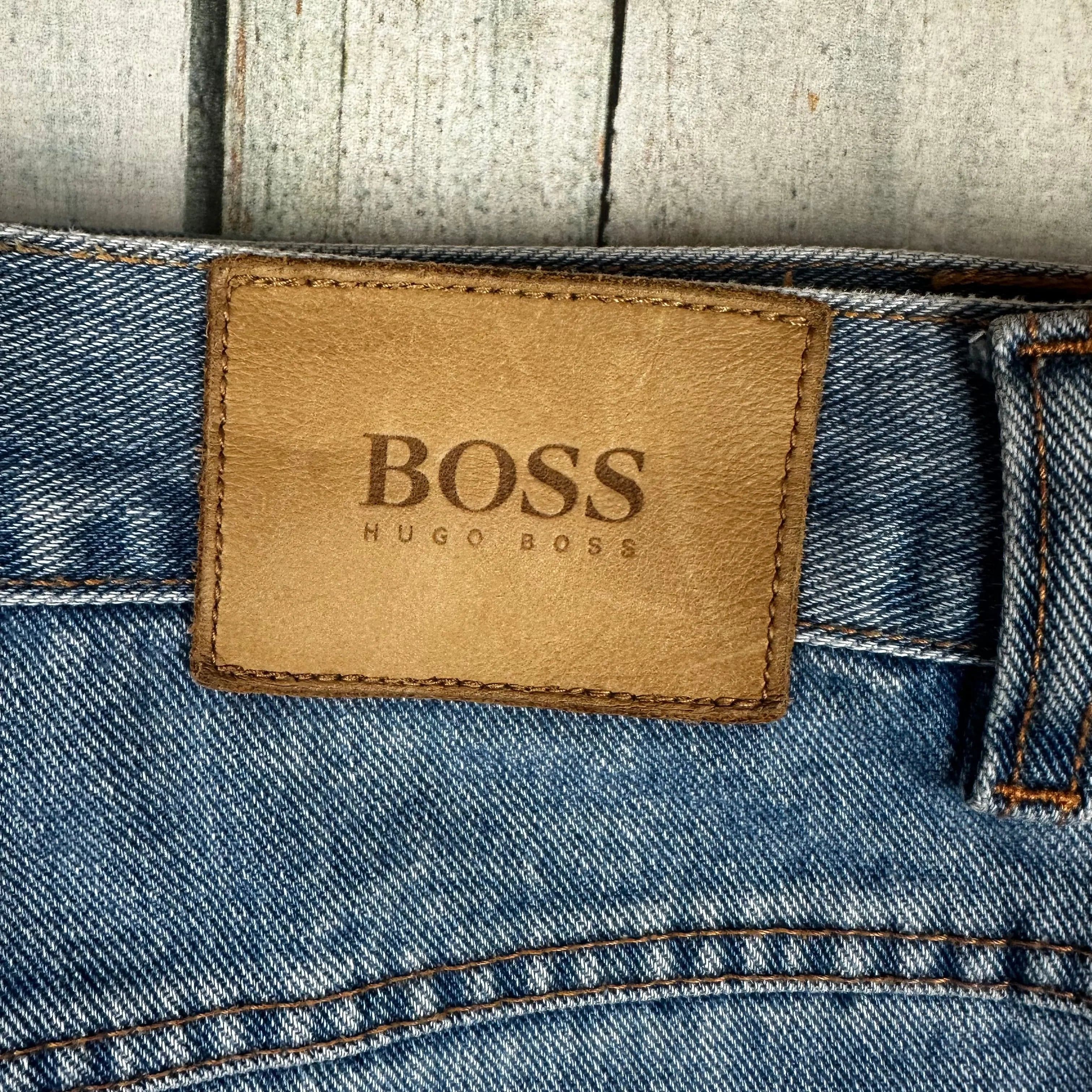 Hugo Boss Vintage 90's Men's Jeans Made in Australia - Size 38 — photo 7 of 8