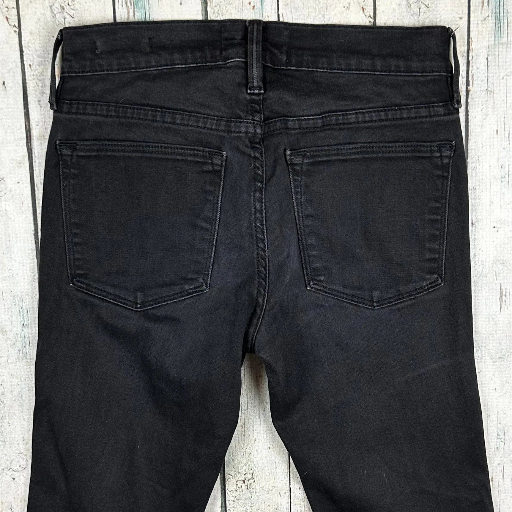 Frame Denim 'Le High Skinny' Black Stretch Jeans -Size 24 or 6 AU — photo 5 of 7