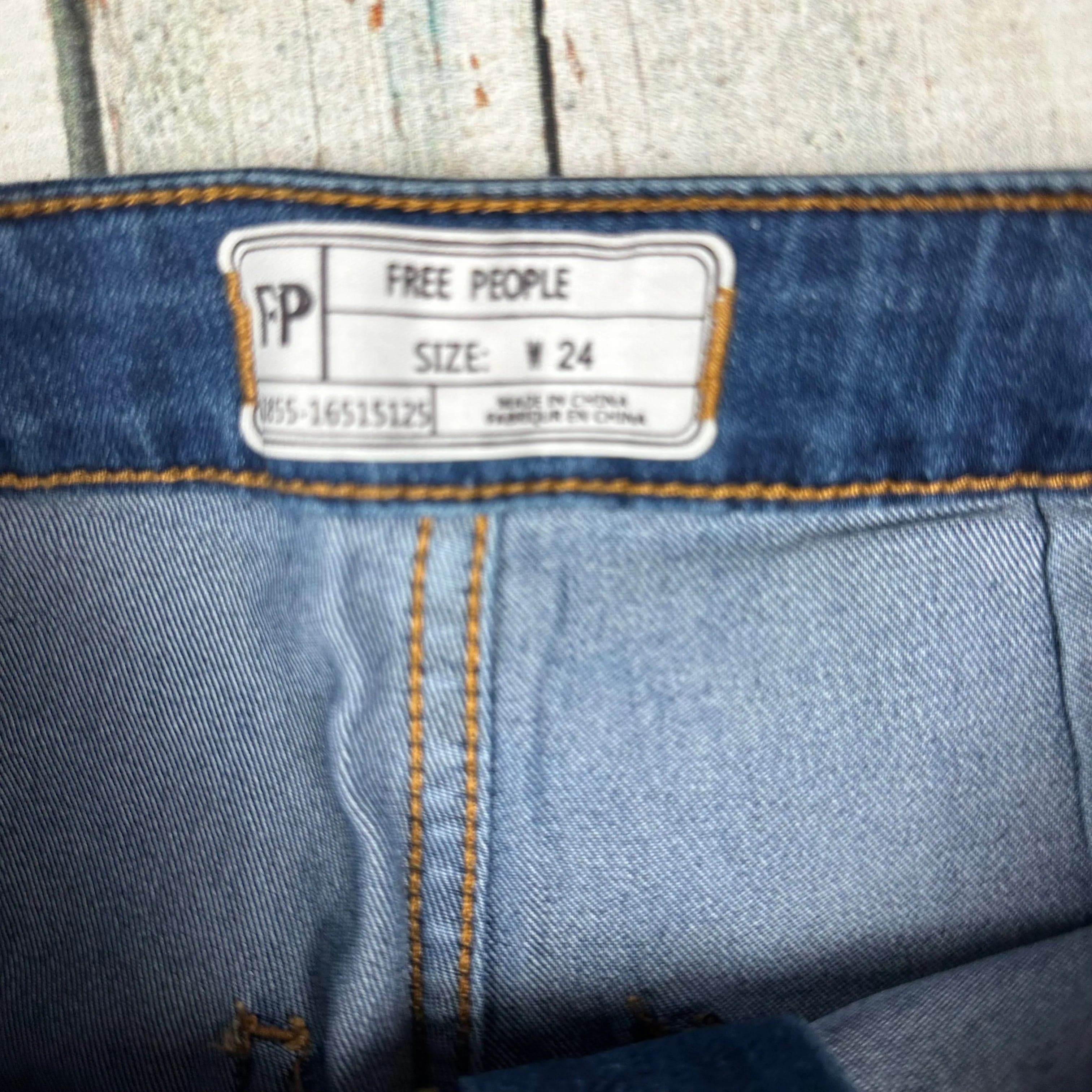 Free People Bell Bottom Super Flare Jeans -Size 24" — photo 7 of 11