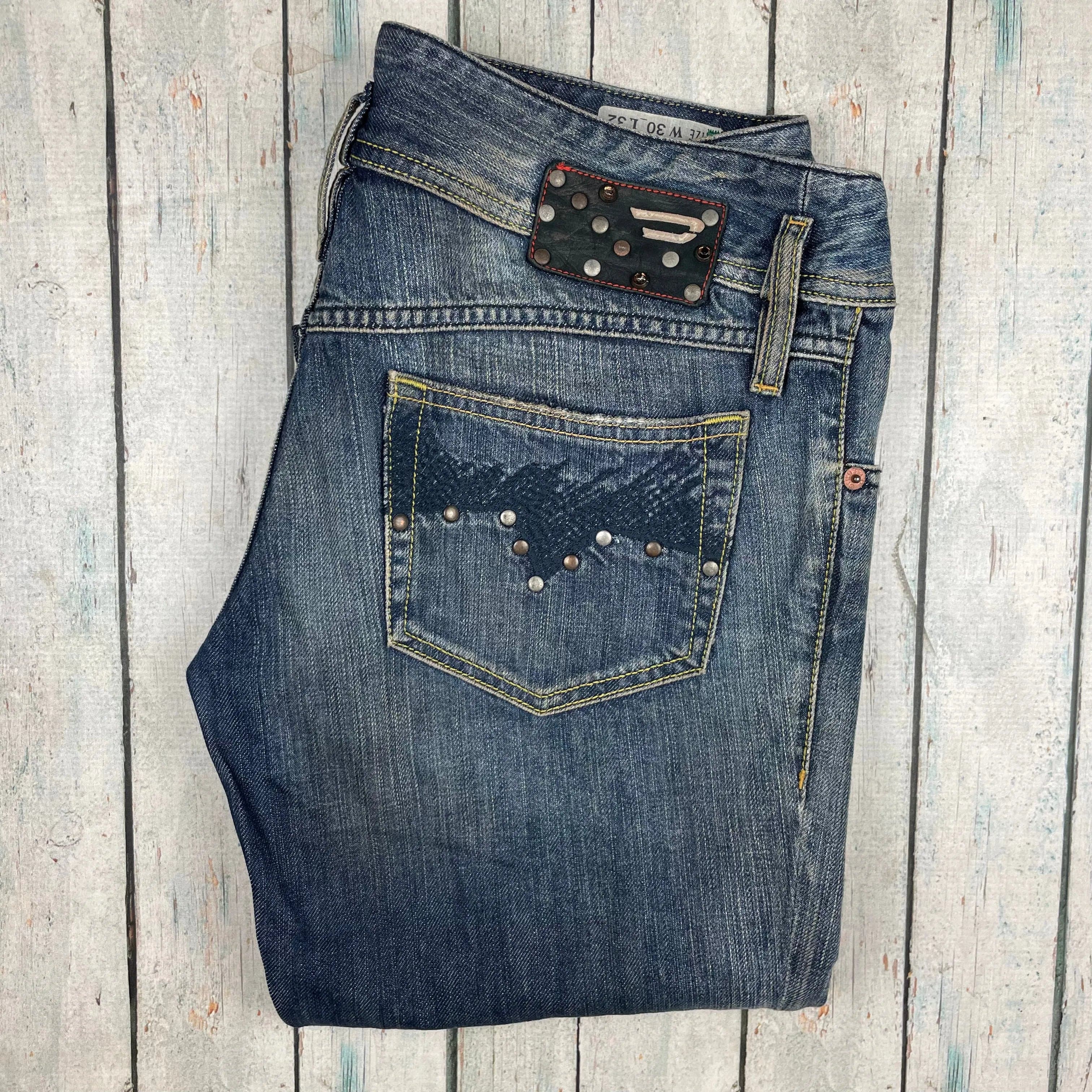 Diesel 'Matic' Low Straight Leg Distressed Jeans Size - 30/32 — photo 9 of 10