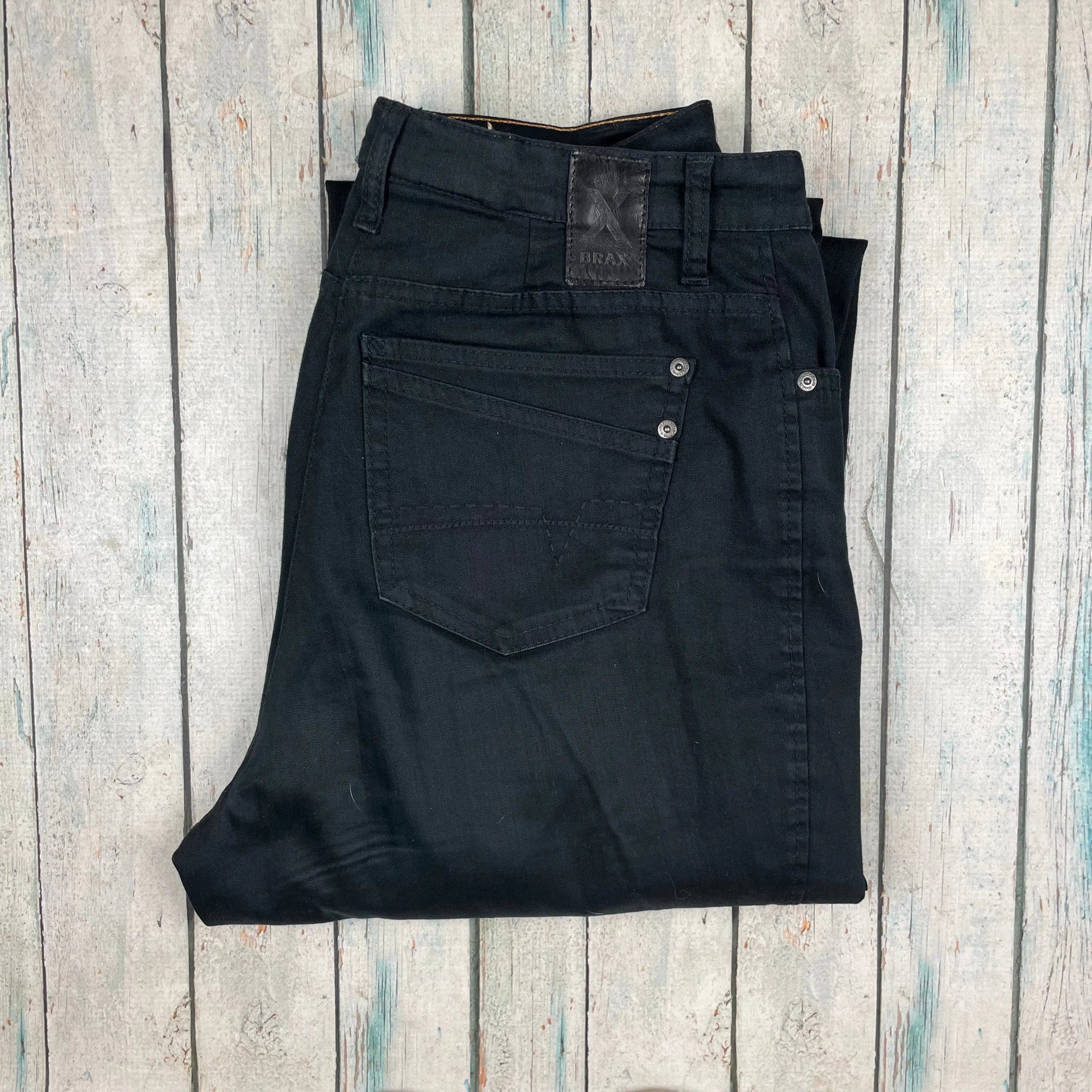 Brax Sport 'Carola' Black Straight Stretch Jeans - Size 34"or 16 — photo 5 of 7