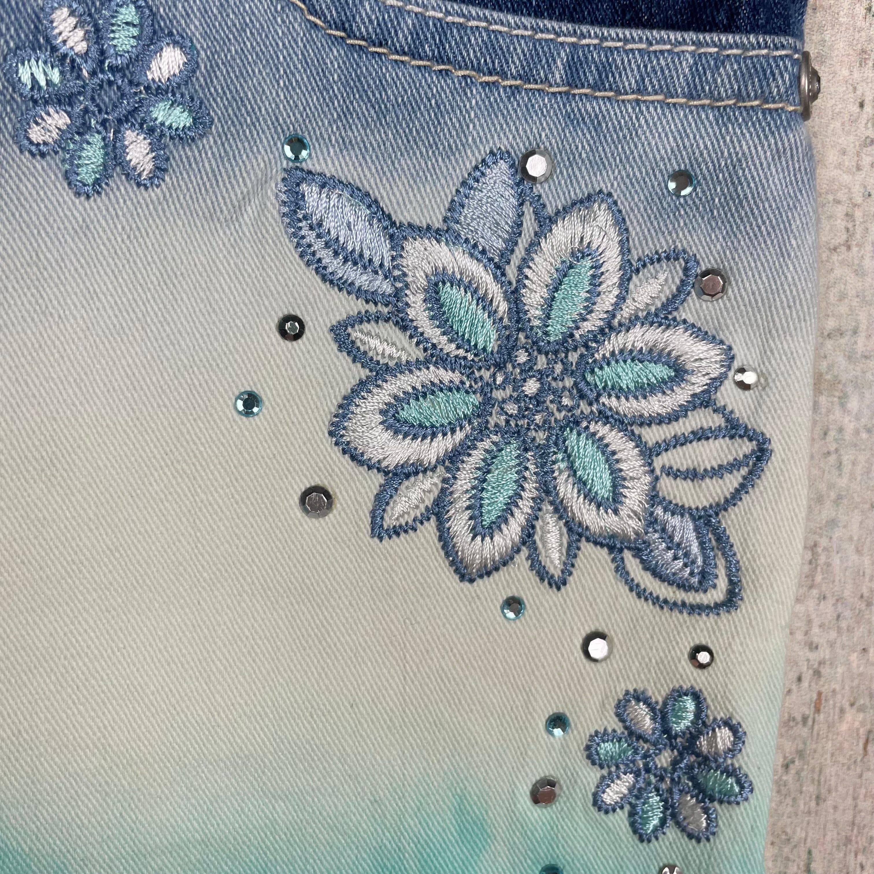Girls Jordache dip Dye Embroidered Denim Shorts - Size 14 Years — photo 3 of 6