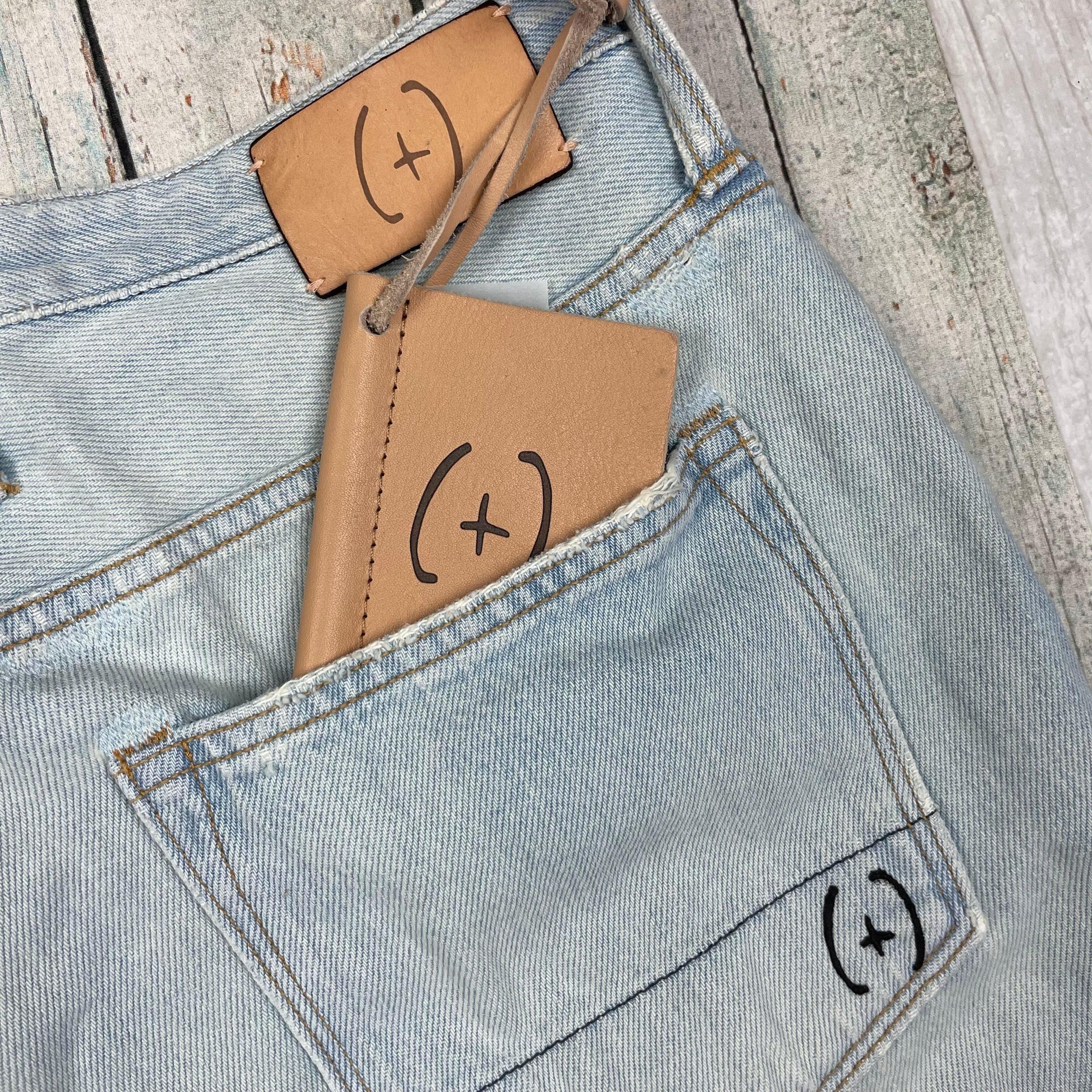 NWT - Ladies Italian Made (+) People Distressed Boyfriend Jeans - Size 31 — photo 2 of 8