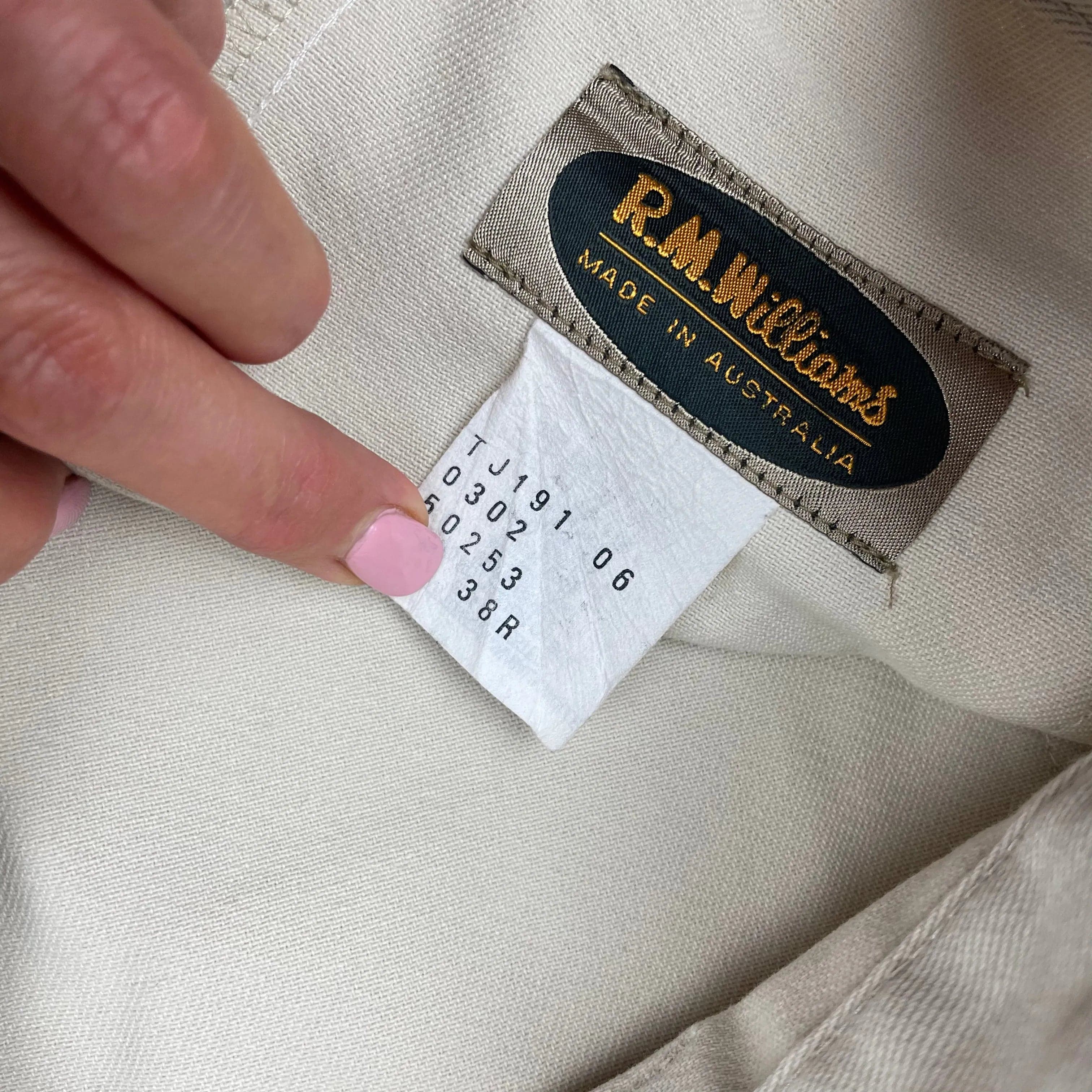 Aussie Made R.M. Williams Mens Classic Fit Jeans- Size 38 Short — photo 2 of 8
