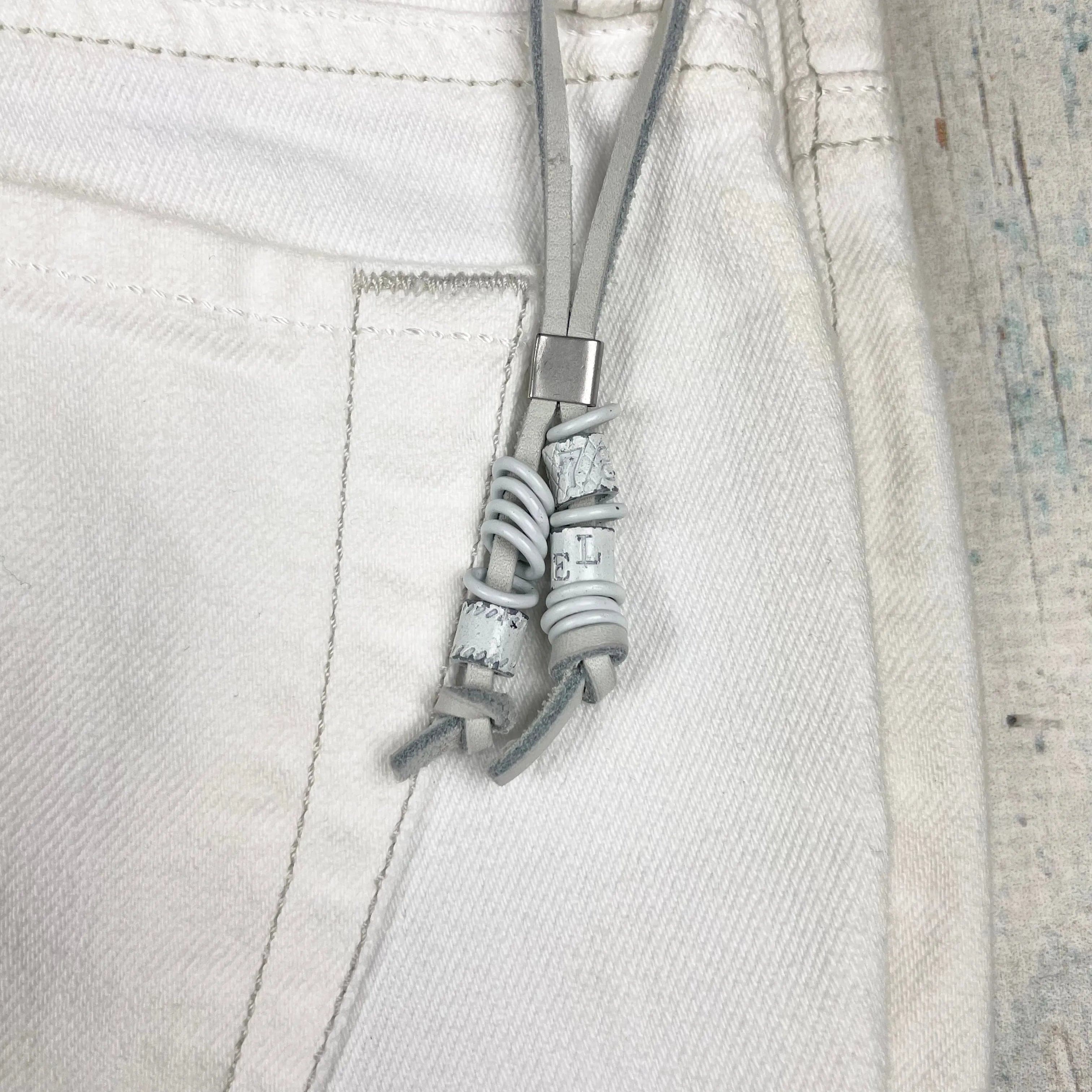 NWT - Diesel 'Liv' Slim Straight White Denim Jeans Size - 25/32 — photo 8 of 8