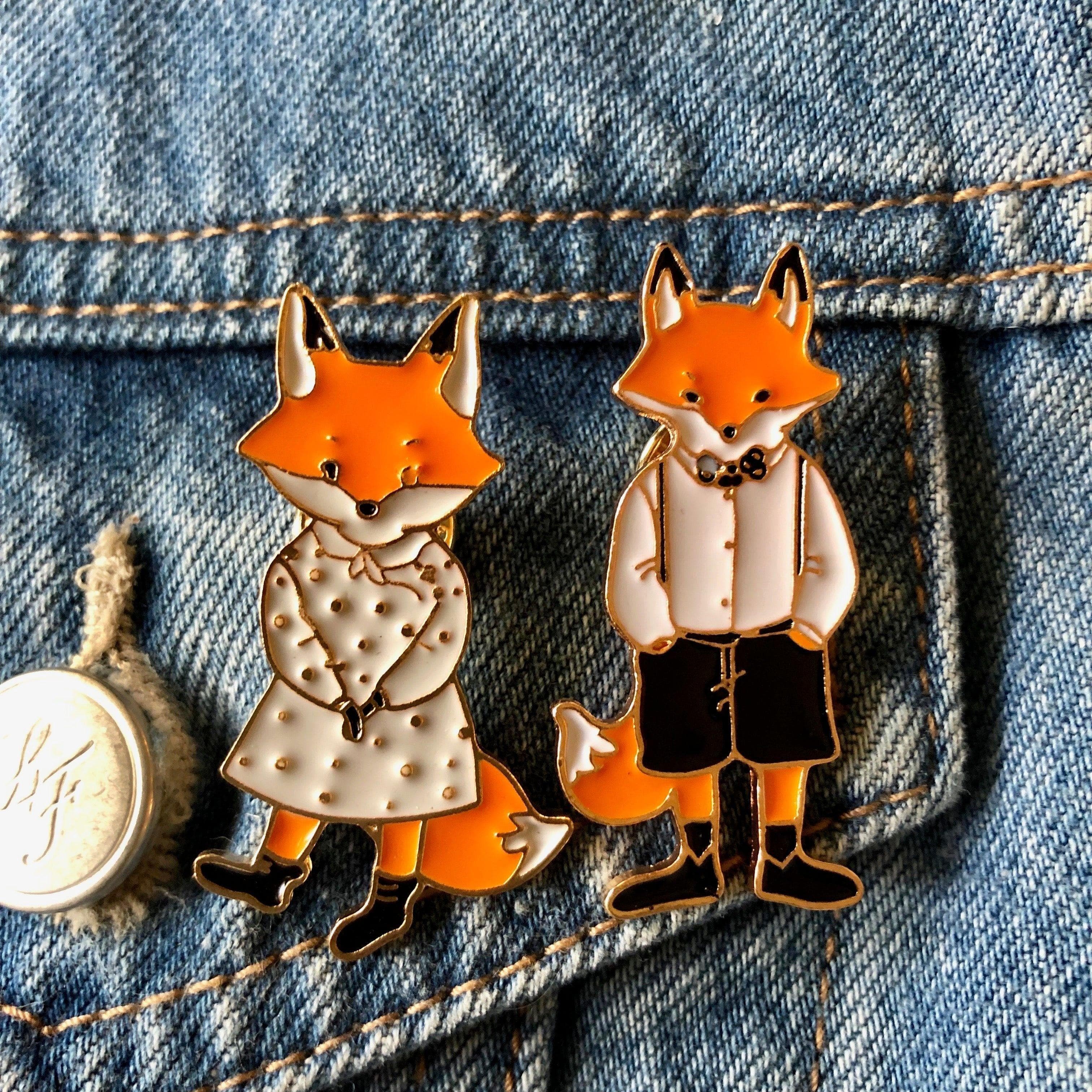 Mr Foxy -Enamel Pin — photo 2 of 2