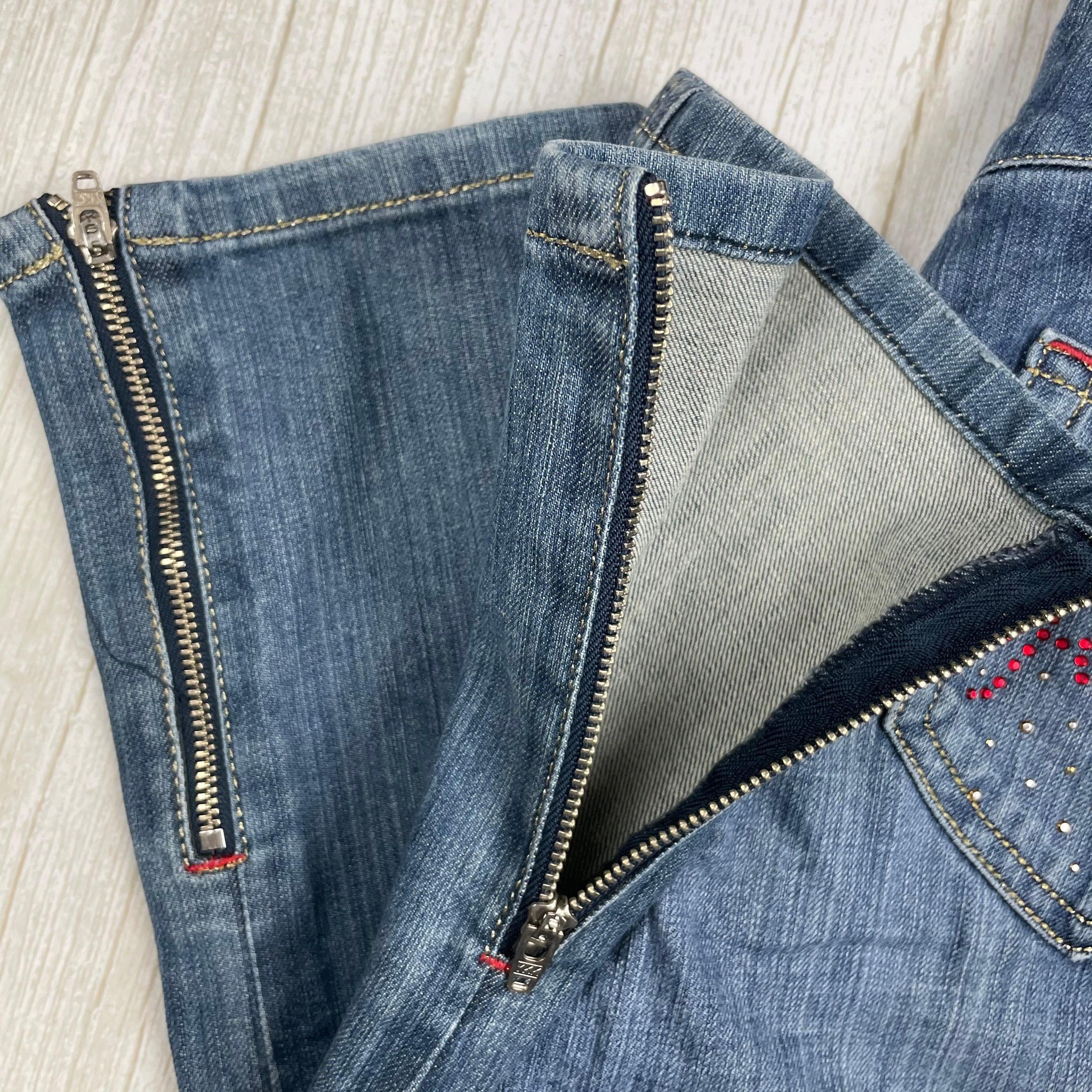 Guess Girls Crystal Logo Pocket Ankle Zip Jeans - Size 10 — photo 5 of 7