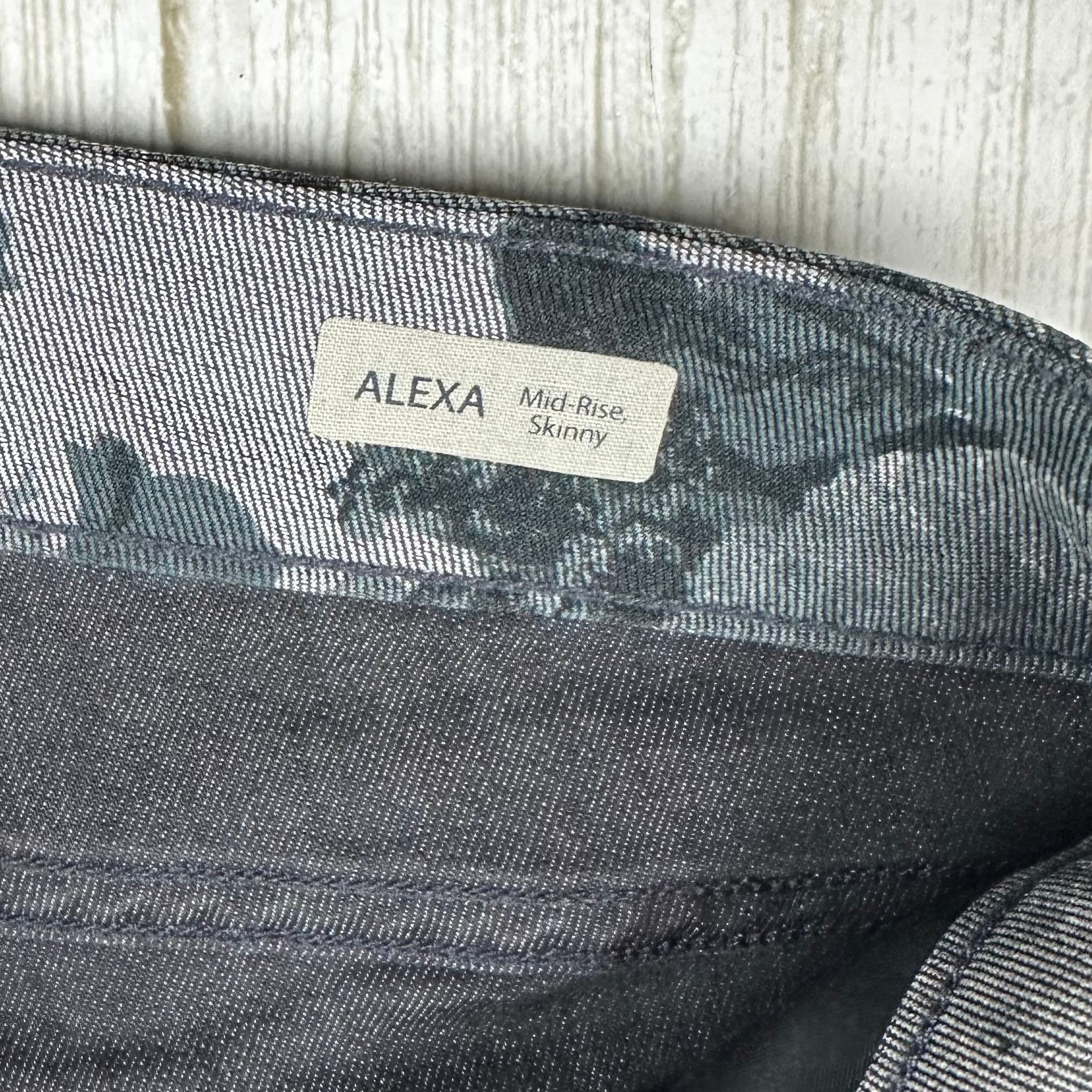 Mavi 'Alexa' Mid Rise Skinny Stretch Rose Pattern Jeans -Size 28/32 — photo 6 of 7