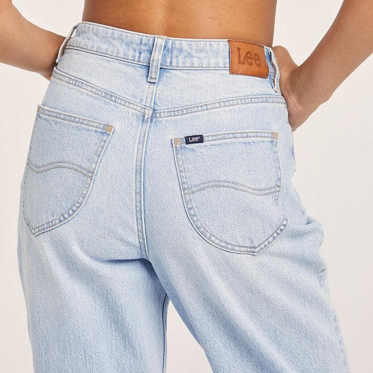 Lee Jeans 'High Baggy' Light Wash Jeans - Size 7 (25) — photo 2 of 10