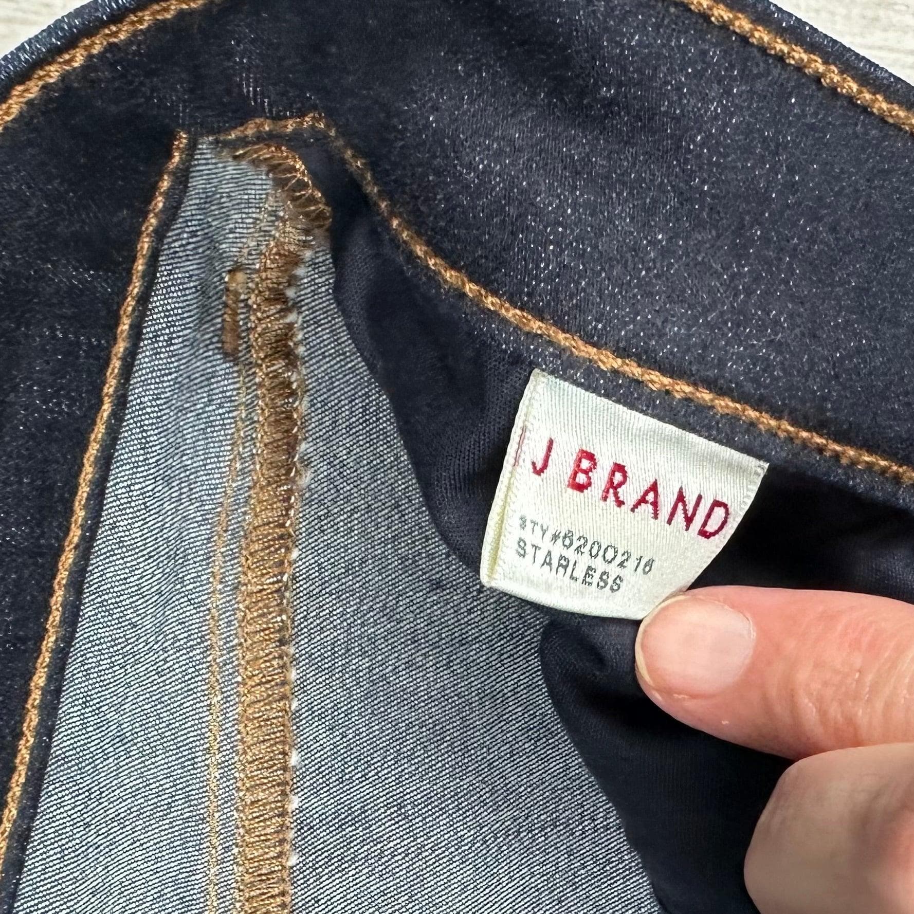 J Brand Starless Wash Super Skinny Jeans- Size 30 — photo 6 of 7