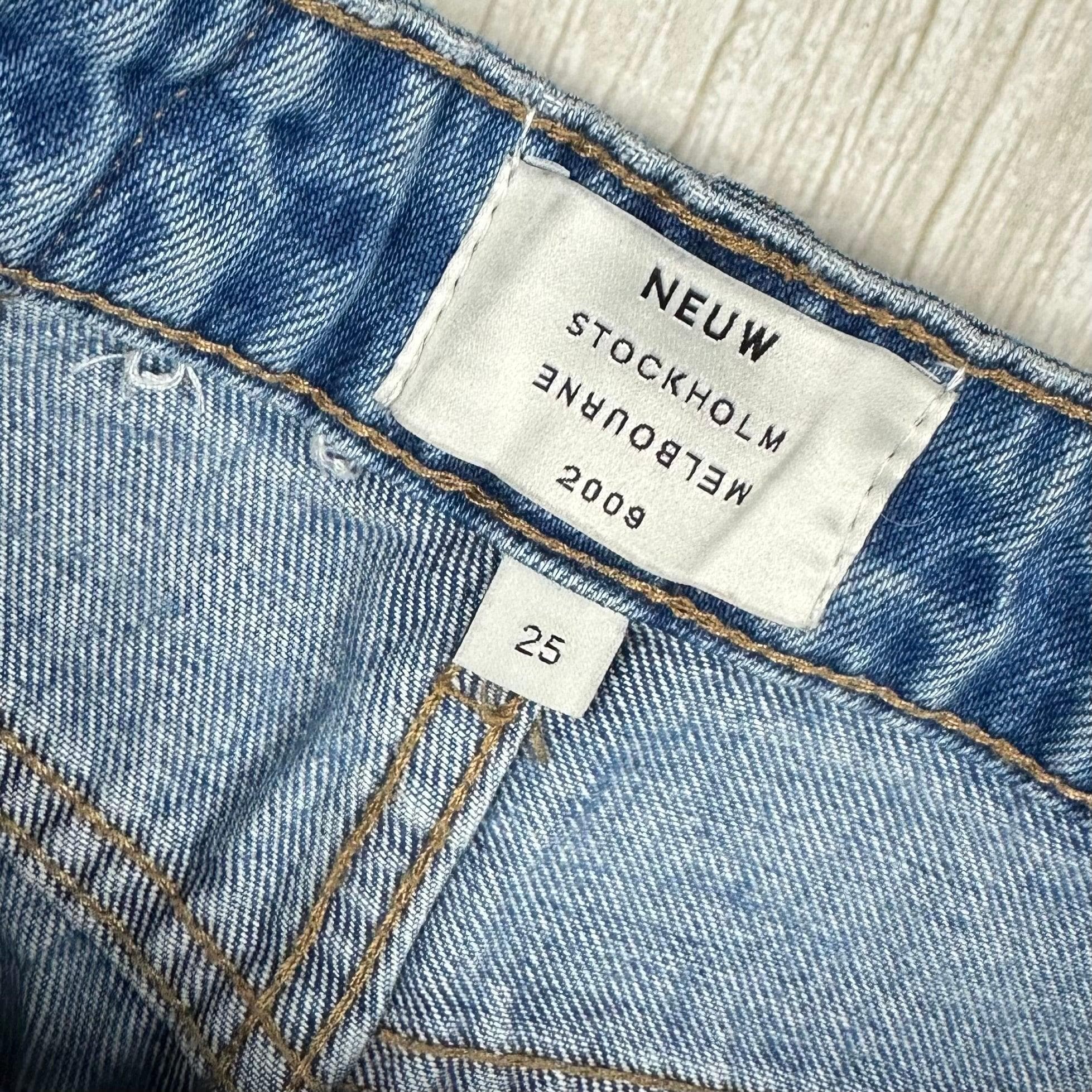 NEUW Ladies High Rise Denim Shorts - Size 25" or 7AU — photo 3 of 4