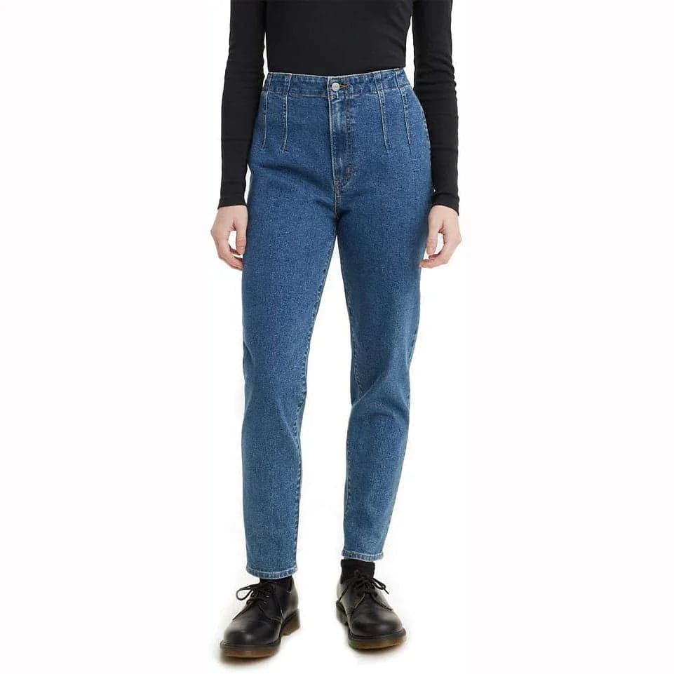 Levis Ladies ‘High Waisted Taper' Hollywood Jeans- Size 30 — photo 1 of 7