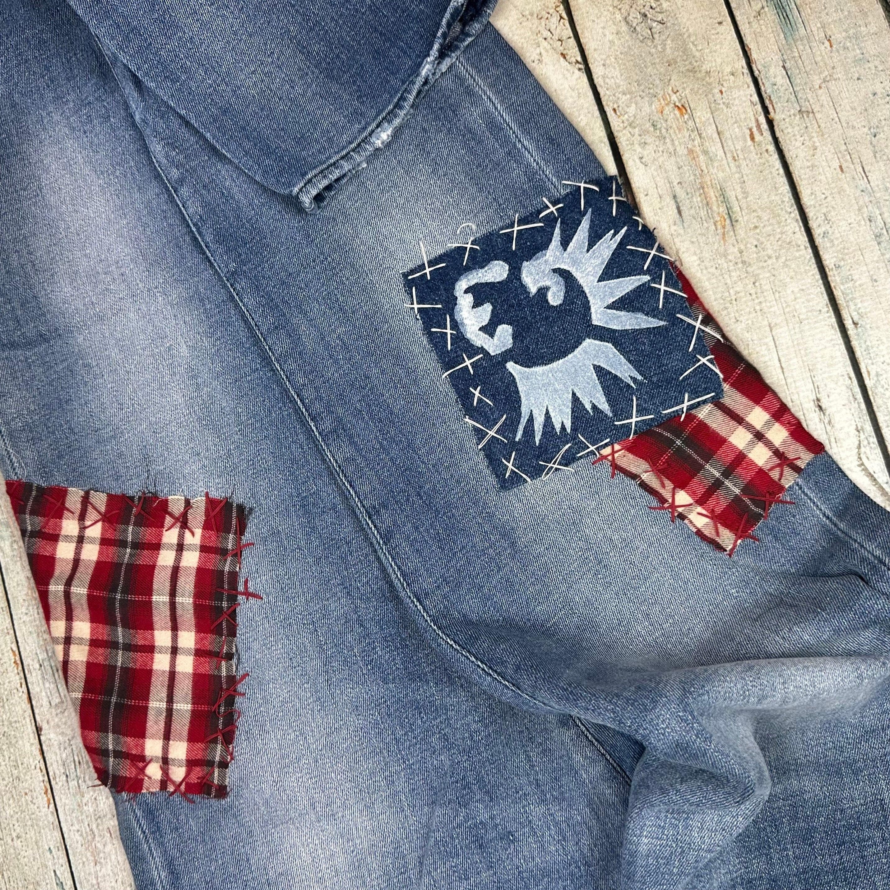 NWT - Meltin' Pot Italian Made 'Melton' Patch Jeans - Size 29 — photo 4 of 6