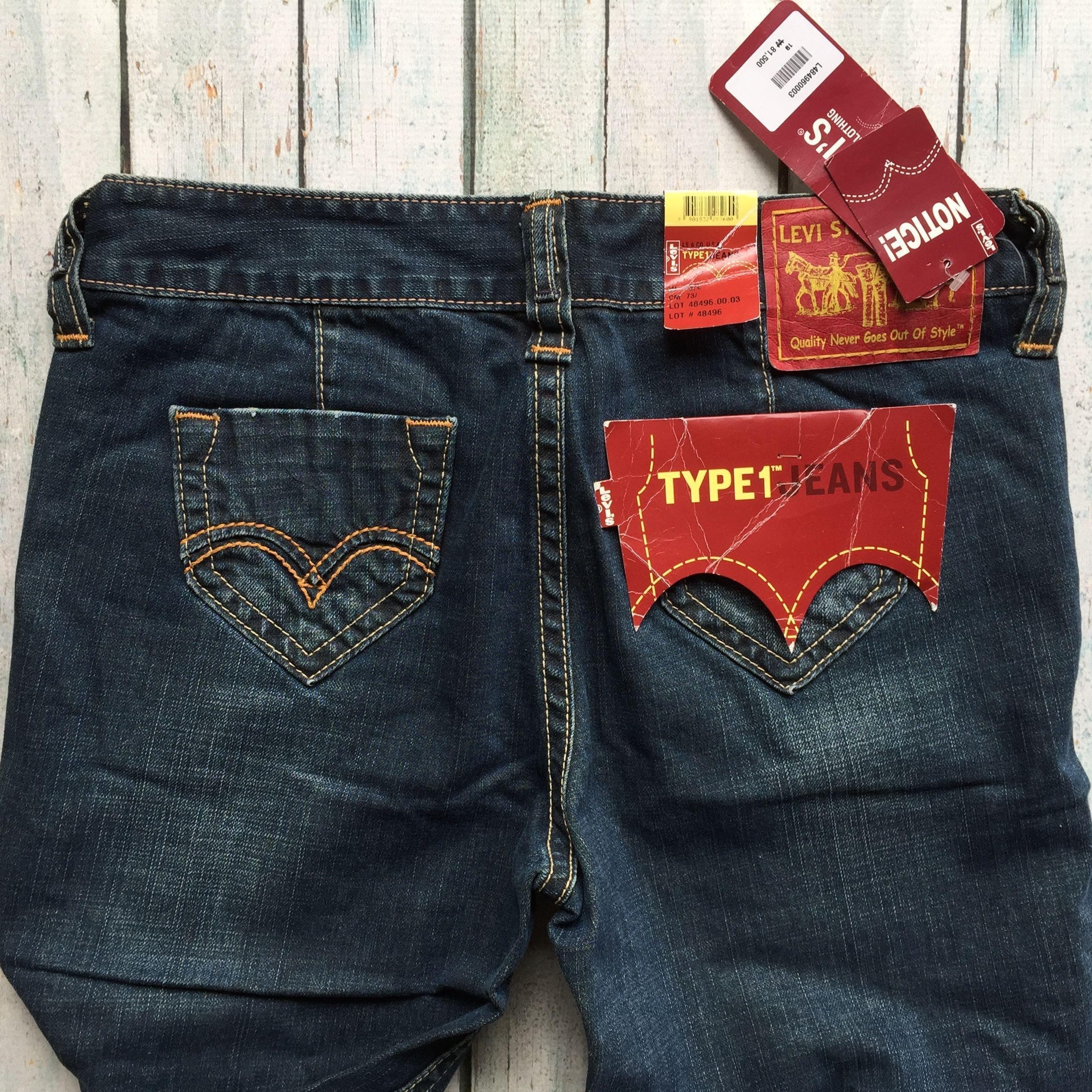 NWT - Levis Y2K TYPE 1 Low Rise Ladies Denim Jeans -Size 29 — photo 2 of 6