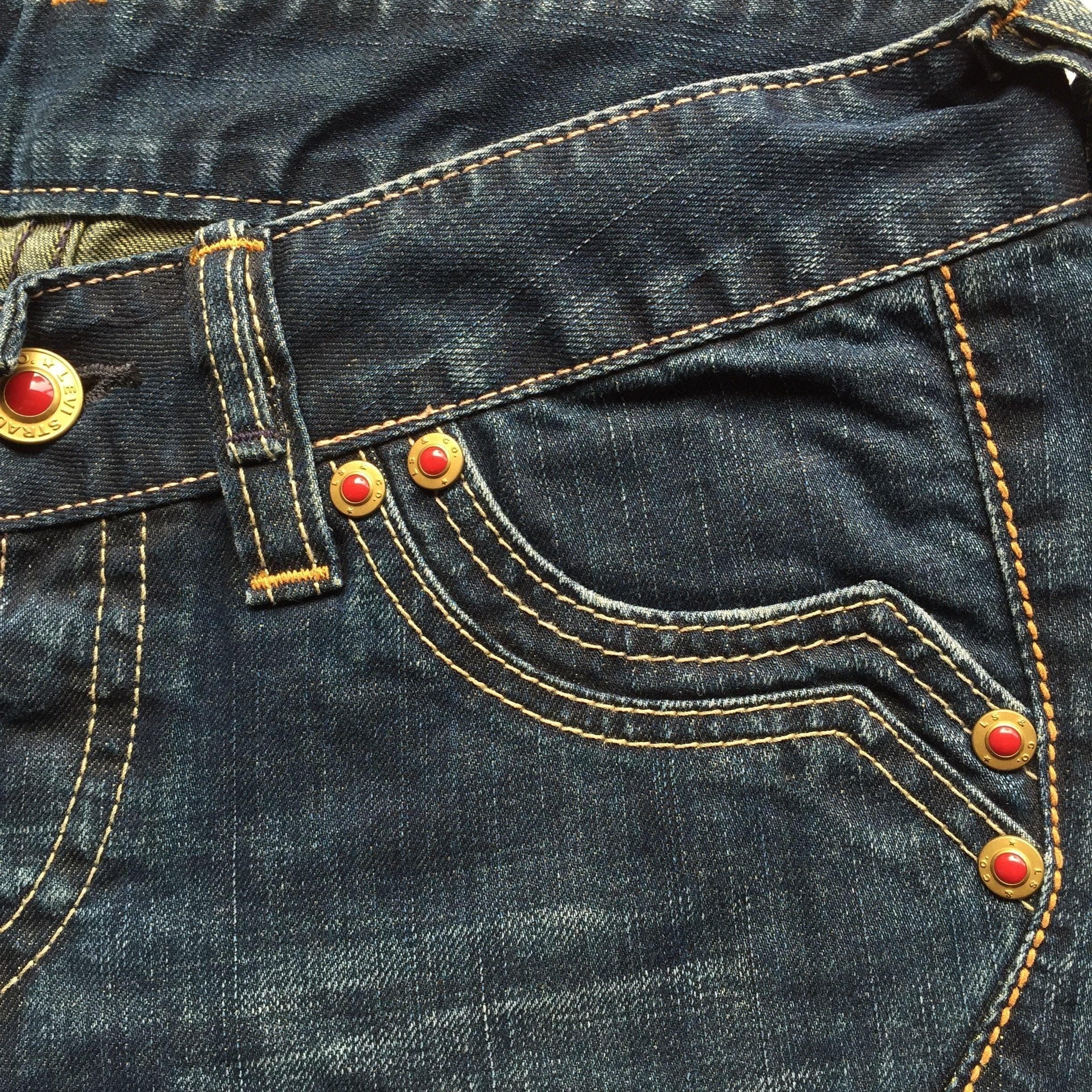 NWT - Levis Y2K TYPE 1 Low Rise Ladies Denim Jeans -Size 29 — photo 3 of 6