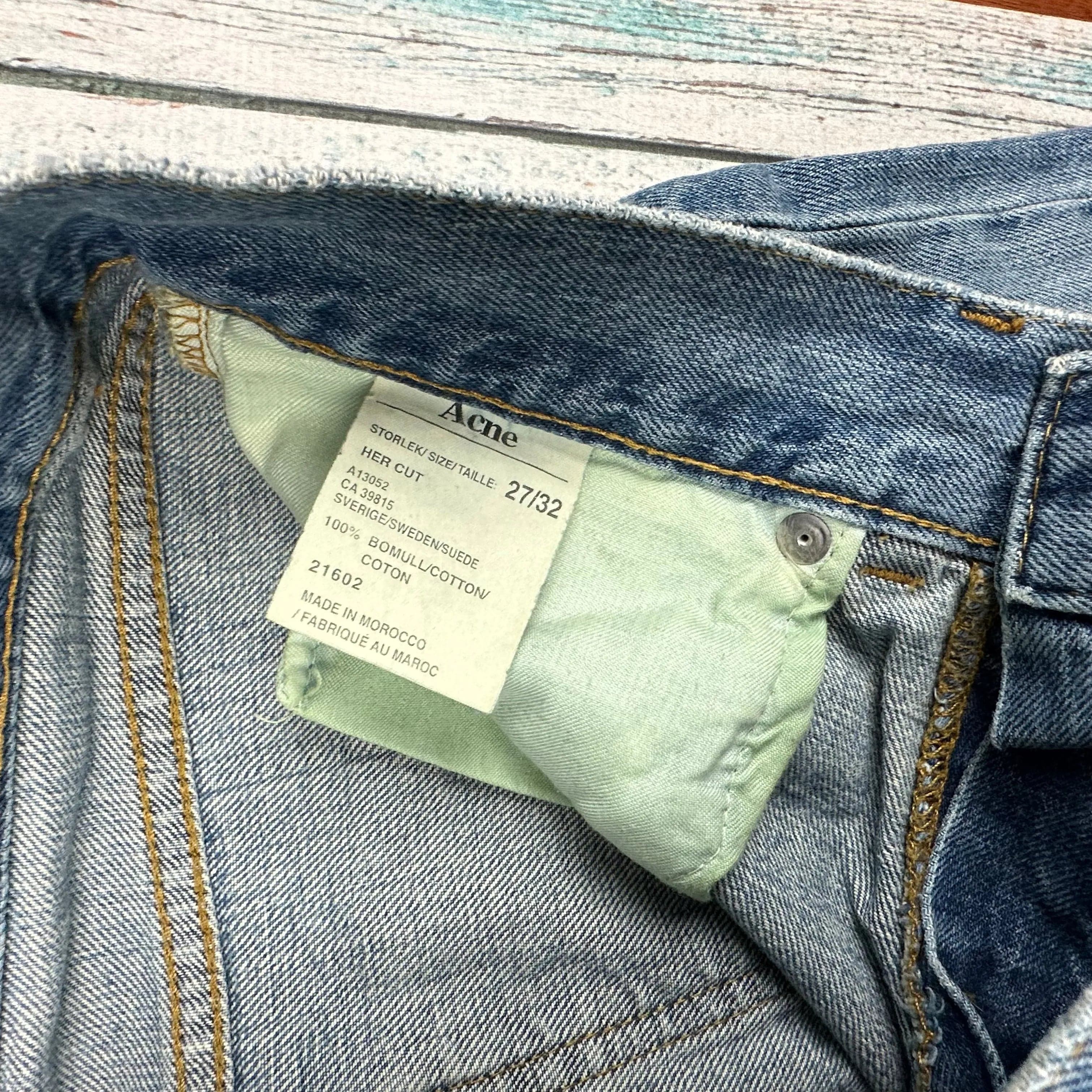 Acne Studios 'Her Cut' Classic Straight Jeans - Size 27/32 — photo 8 of 9