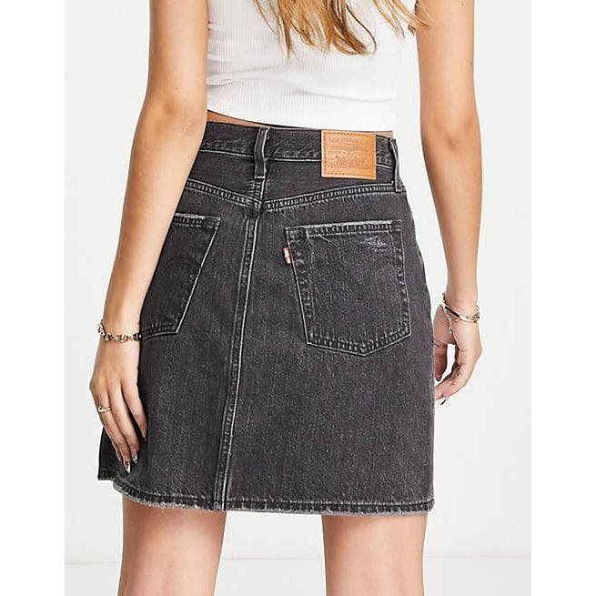 NWT - Levis High Rise Black Distressed Deconstructed Denim Skirt - Size 28 — photo 3 of 10