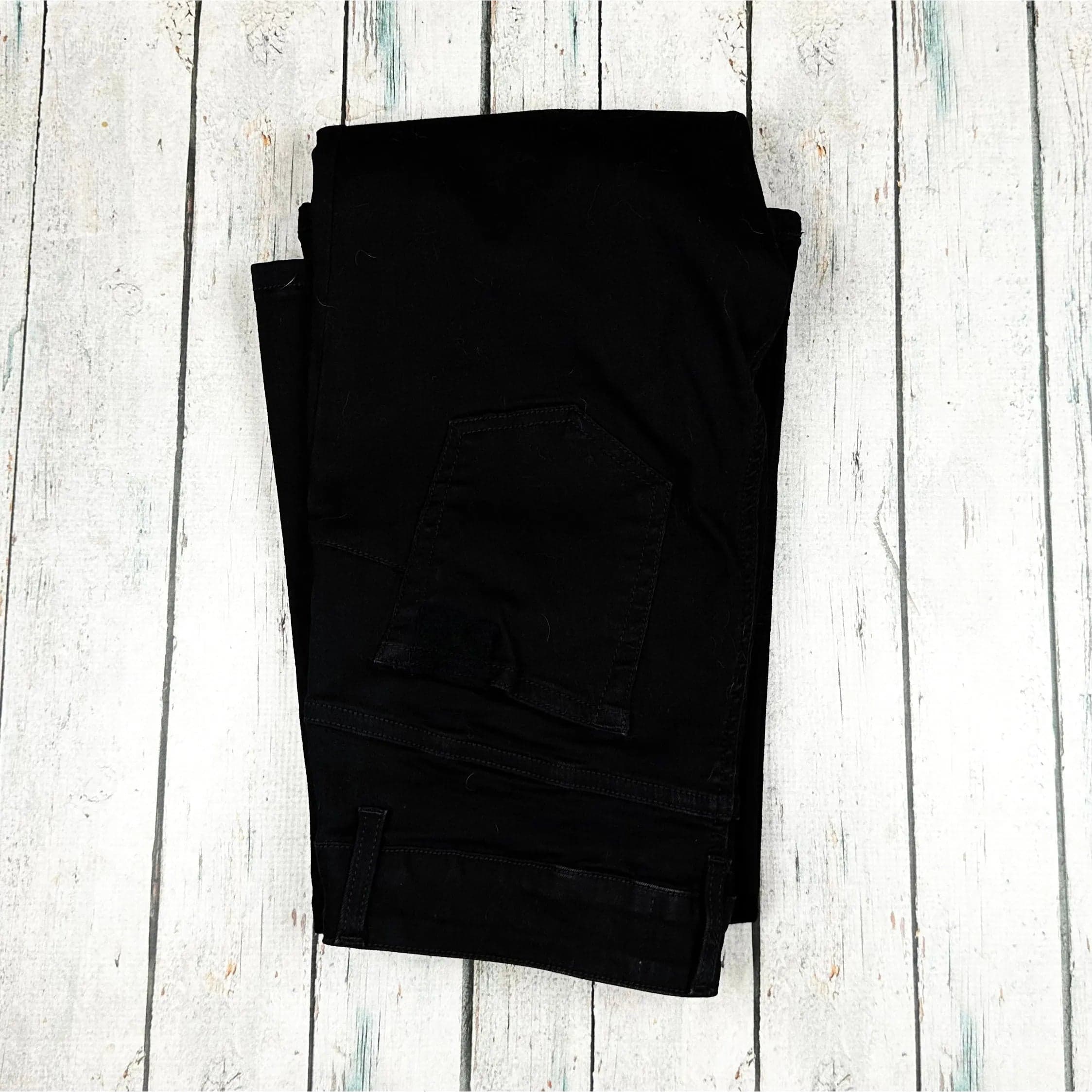 NEW - Be Blumarine Black Italian Flared Jeans - Suit Size 10 — photo 2 of 8