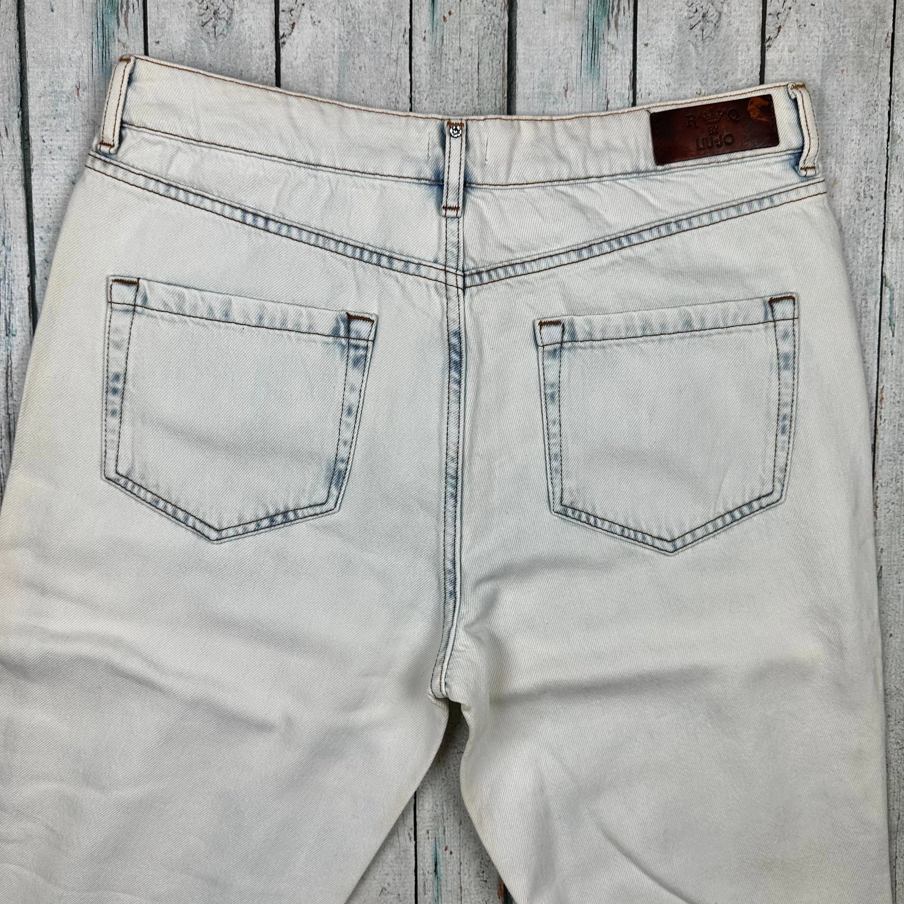NWT - LUI-JO Italian Bleached 'Lungo' Easy Fit Fit Jeans -Size 30 — photo 4 of 6