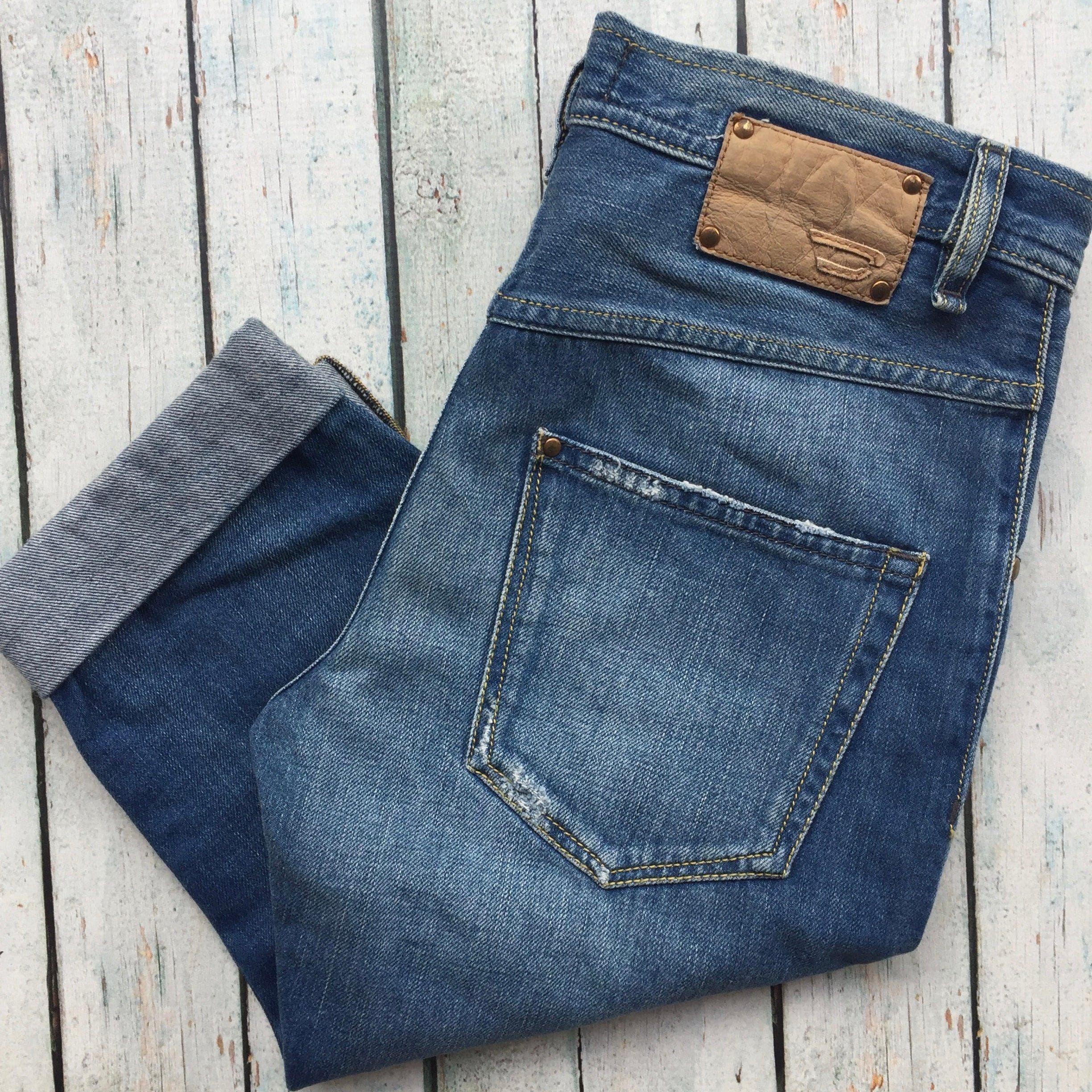 Diesel Long Denim Knee Shorts/ Jorts- Size 25 — photo 7 of 9