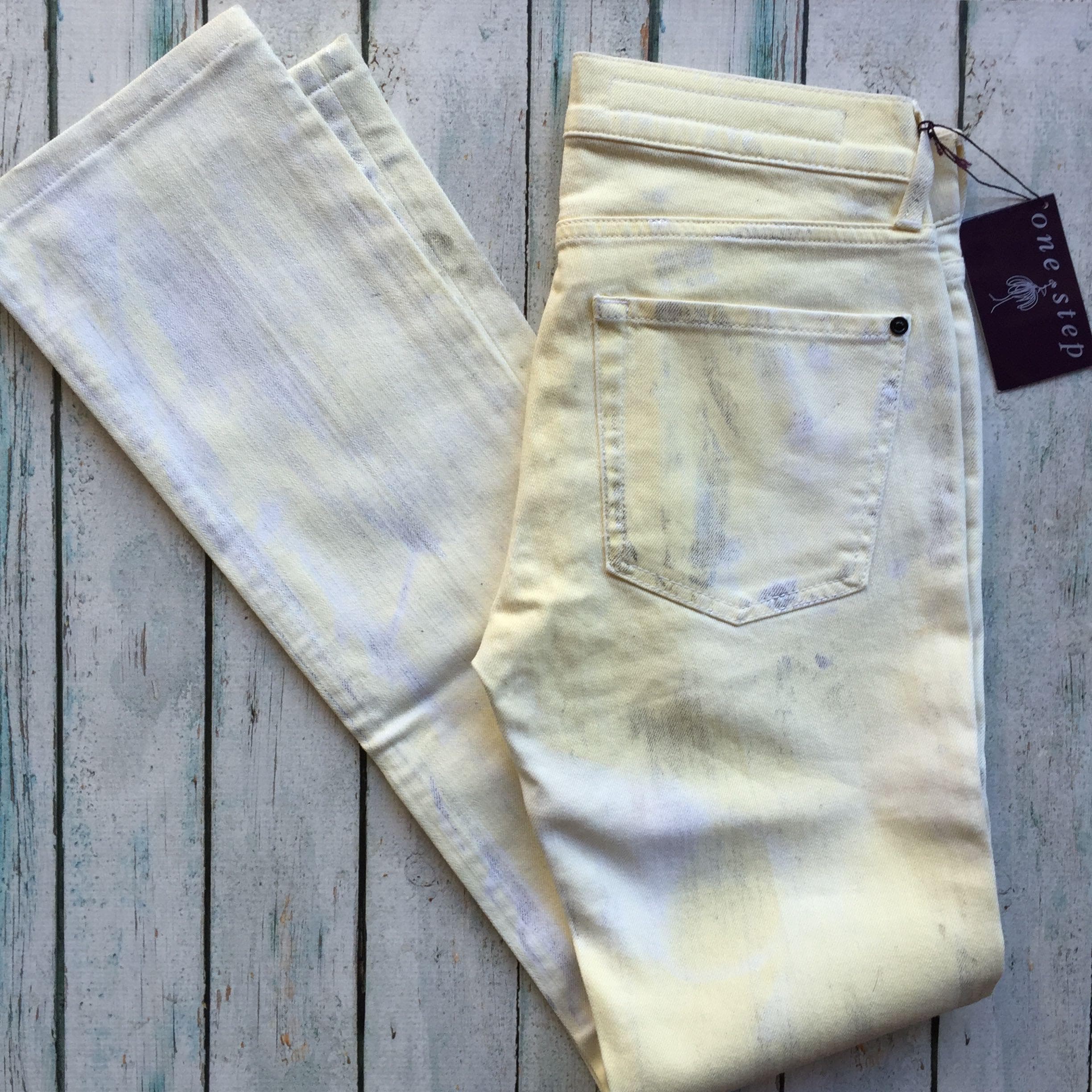 NWT - French 'Le Kate' Coated Denim by One Step - Size 26 — photo 7 of 8