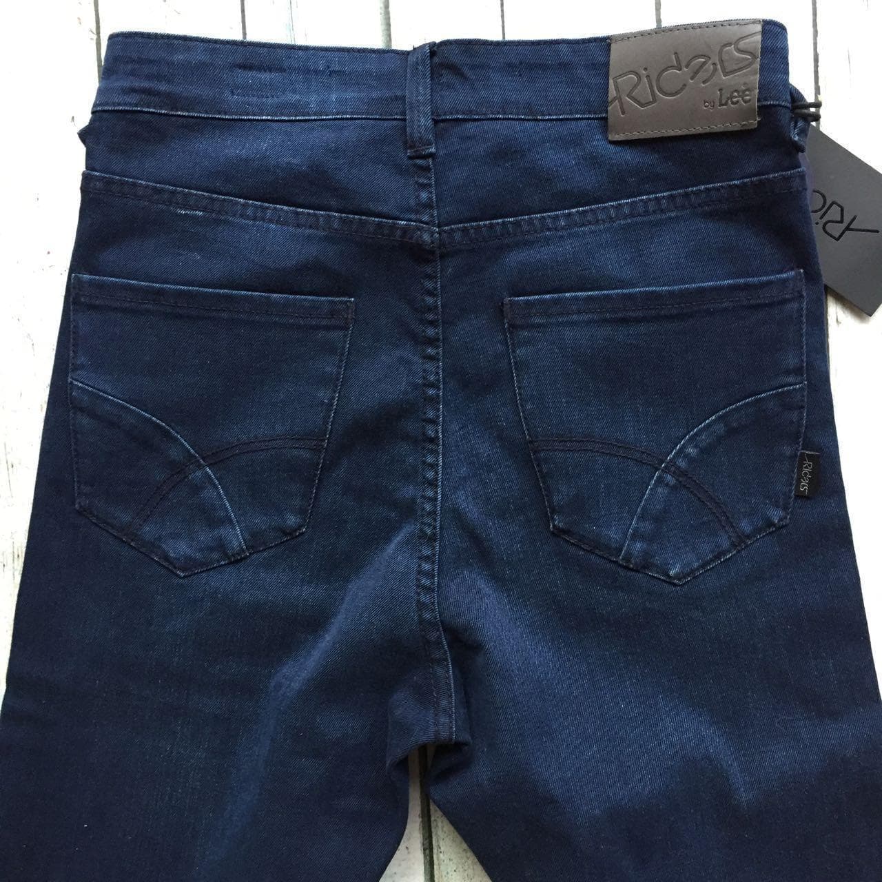 NWT - Lee Lo Riders Stretch Denim Jeans- Size 28 — photo 5 of 6