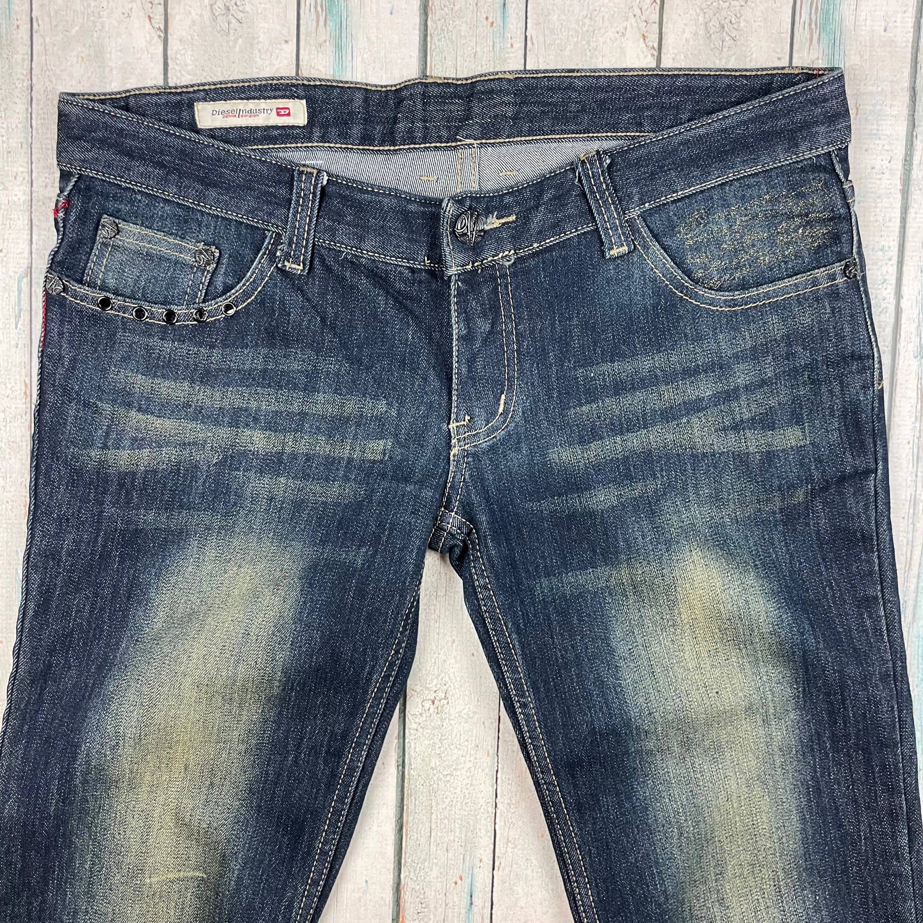 Diesel Ladies ’Rame’ Low Rise Bootcut Jeans -Size 32/30 — photo 2 of 5