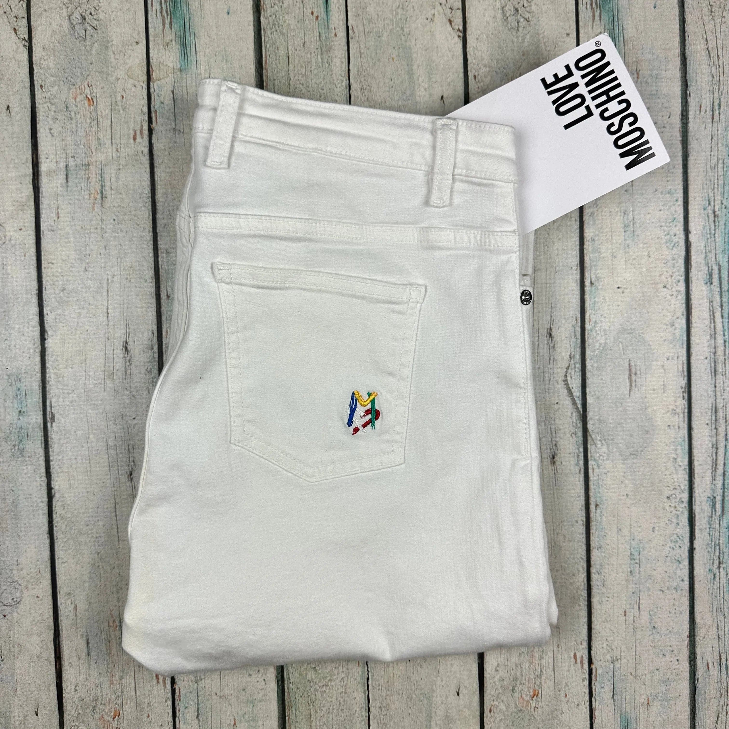 NWT- Moschino Ladies White Straight Fit Logo Jeans- Suit Size 12/14 — photo 2 of 3