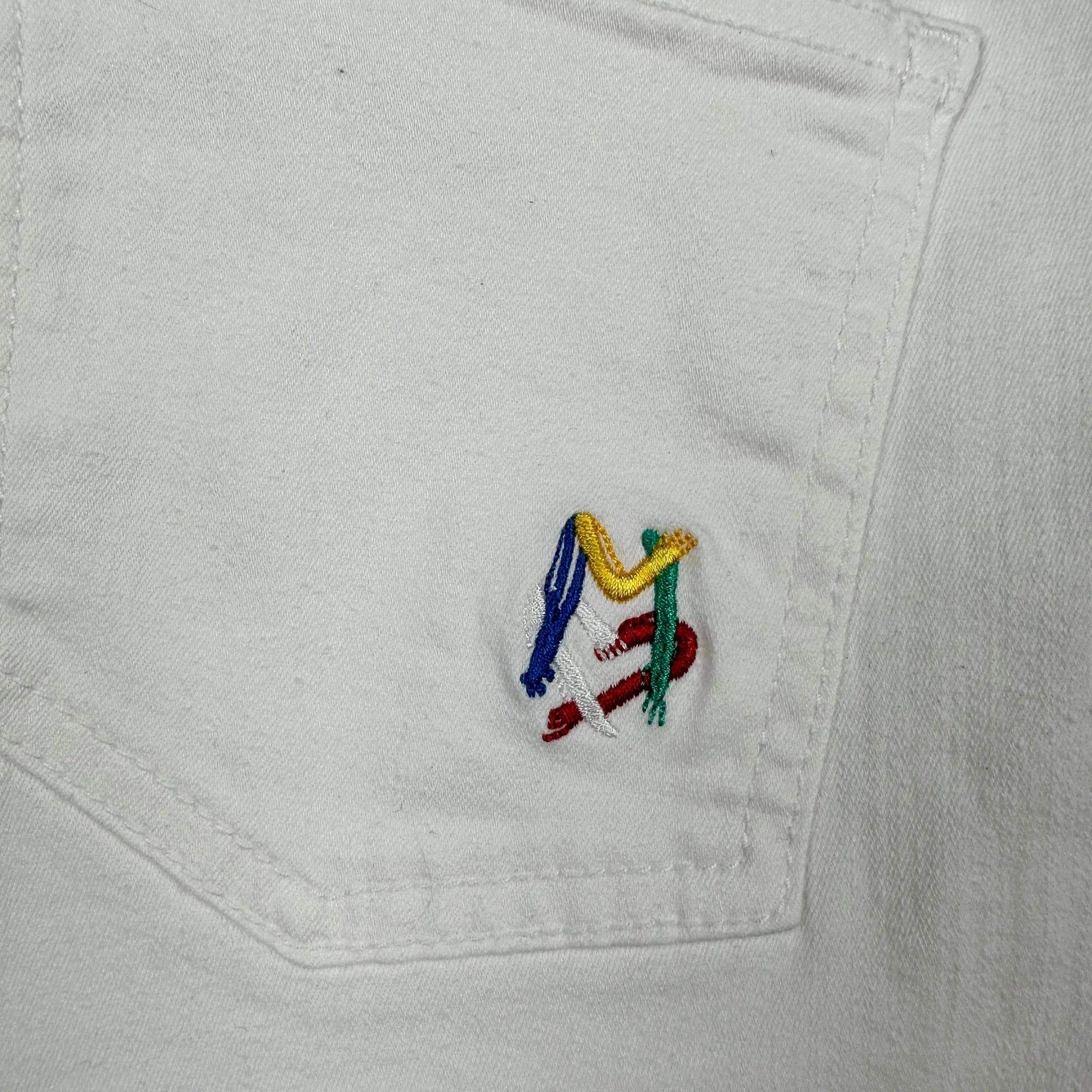 NWT- Moschino Ladies White Straight Fit Logo Jeans- Suit Size 12/14 — photo 3 of 3