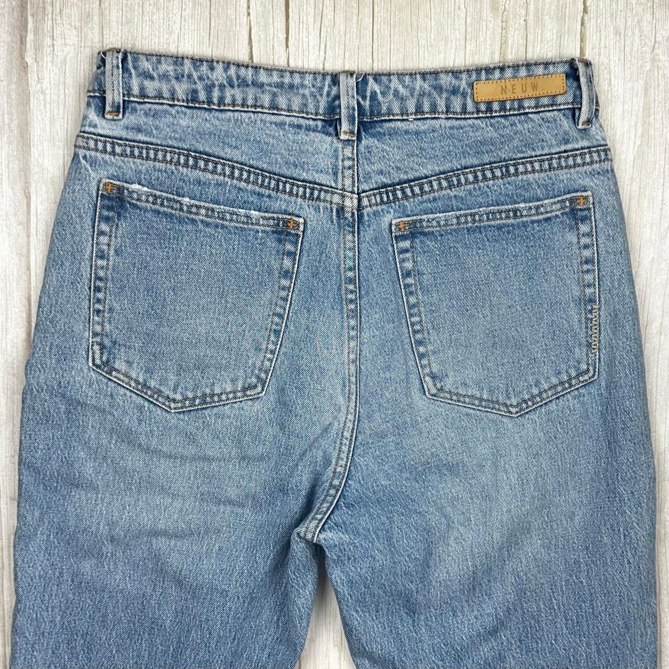 NEUW Ladies 'LOLA' High Rise Light Wash Jeans - Size 31 — photo 4 of 8