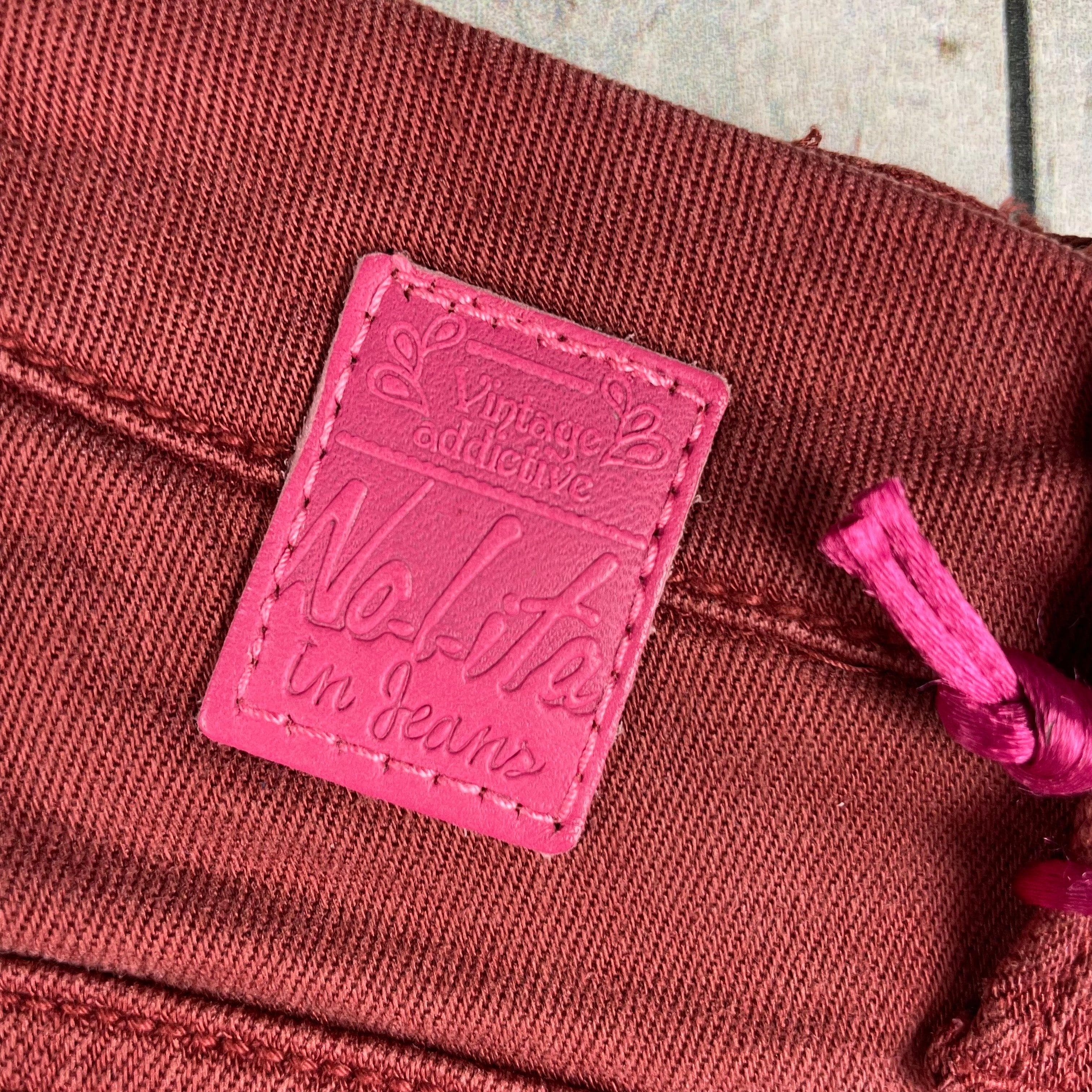 NWT - Nolita in Jeans - Stunning Italian Brick Red Jeans -Size 30 — photo 4 of 7