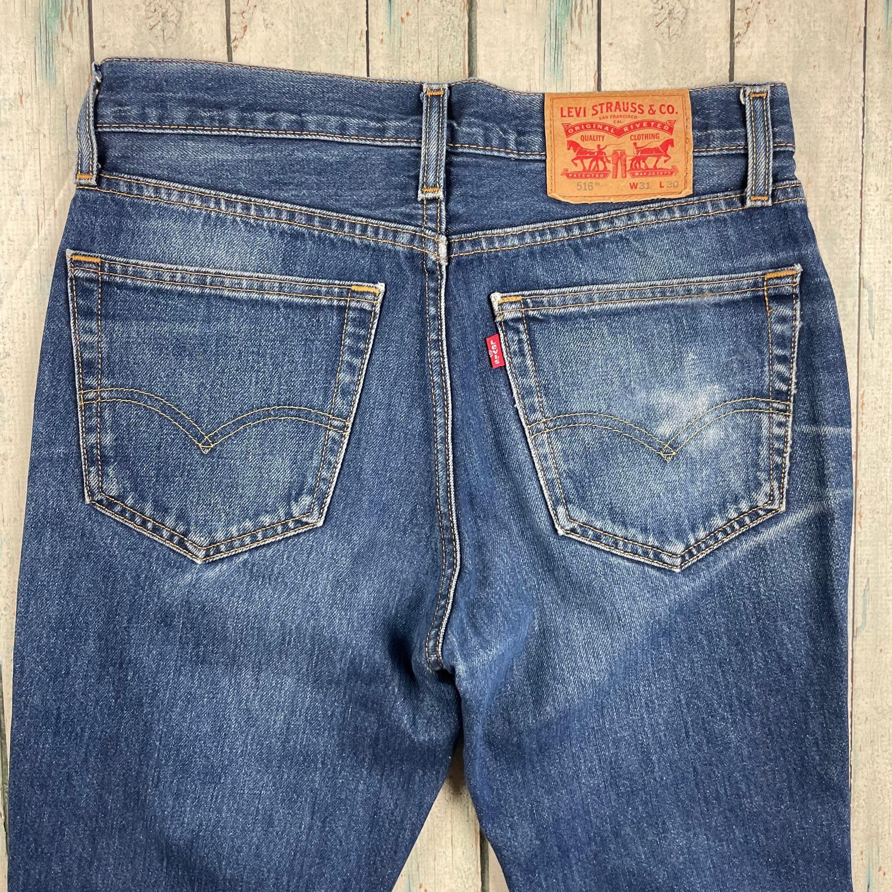 Levis 516 Straight Leg Denim Jeans - Size 31/30 — photo 3 of 7
