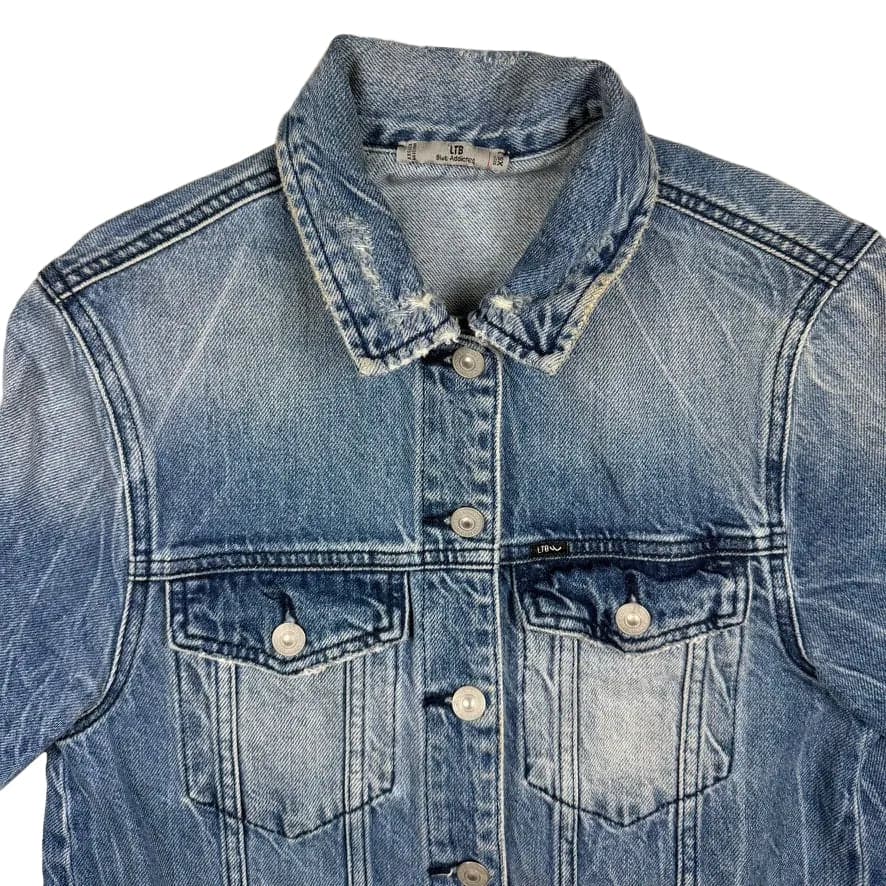 LTB Ladies Oversized Denim 'All you need is Love' Jacket - Size XS — photo 3 of 5