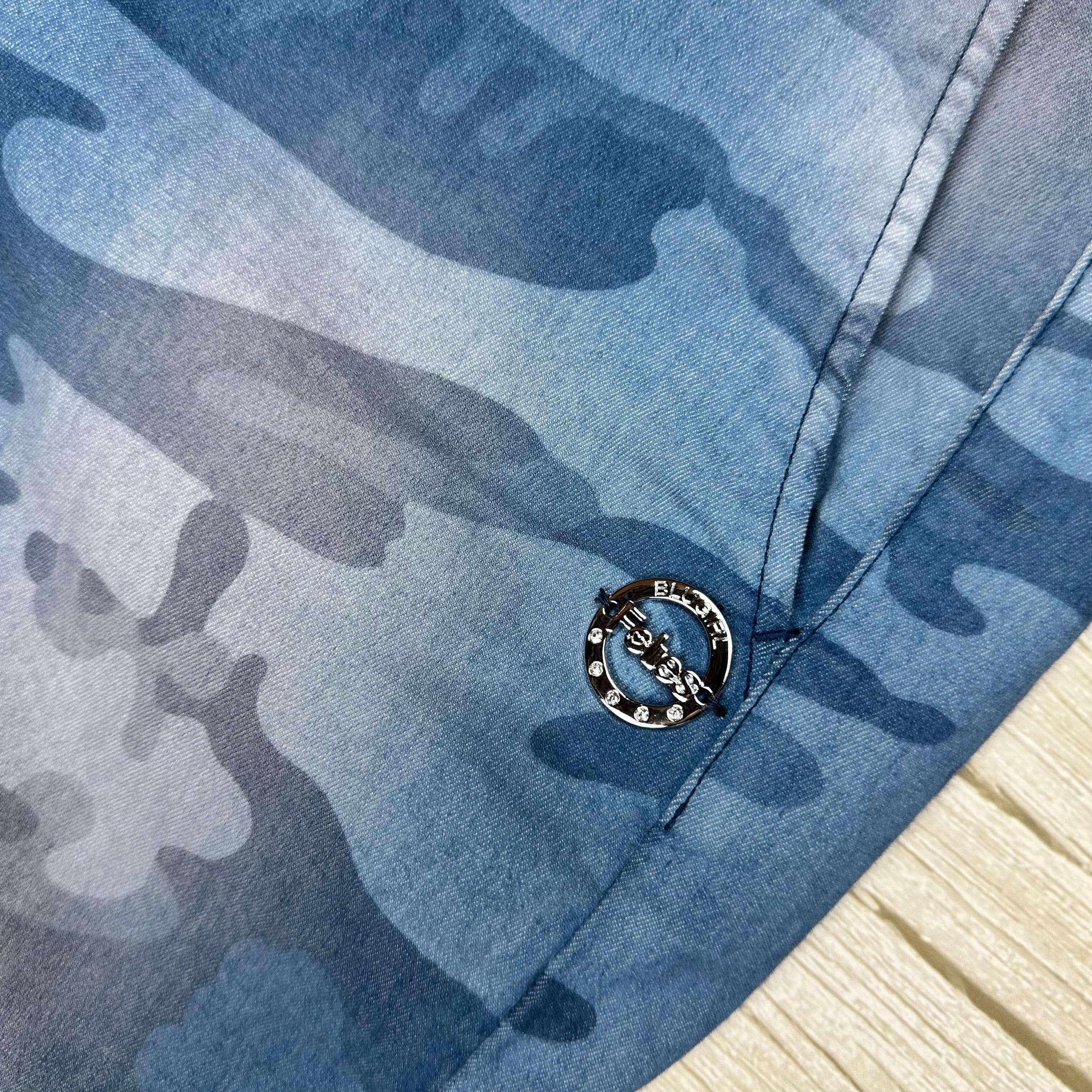 Blugirl Folies Blue Camouflage Print Capri Pants -Size 32 — photo 4 of 7