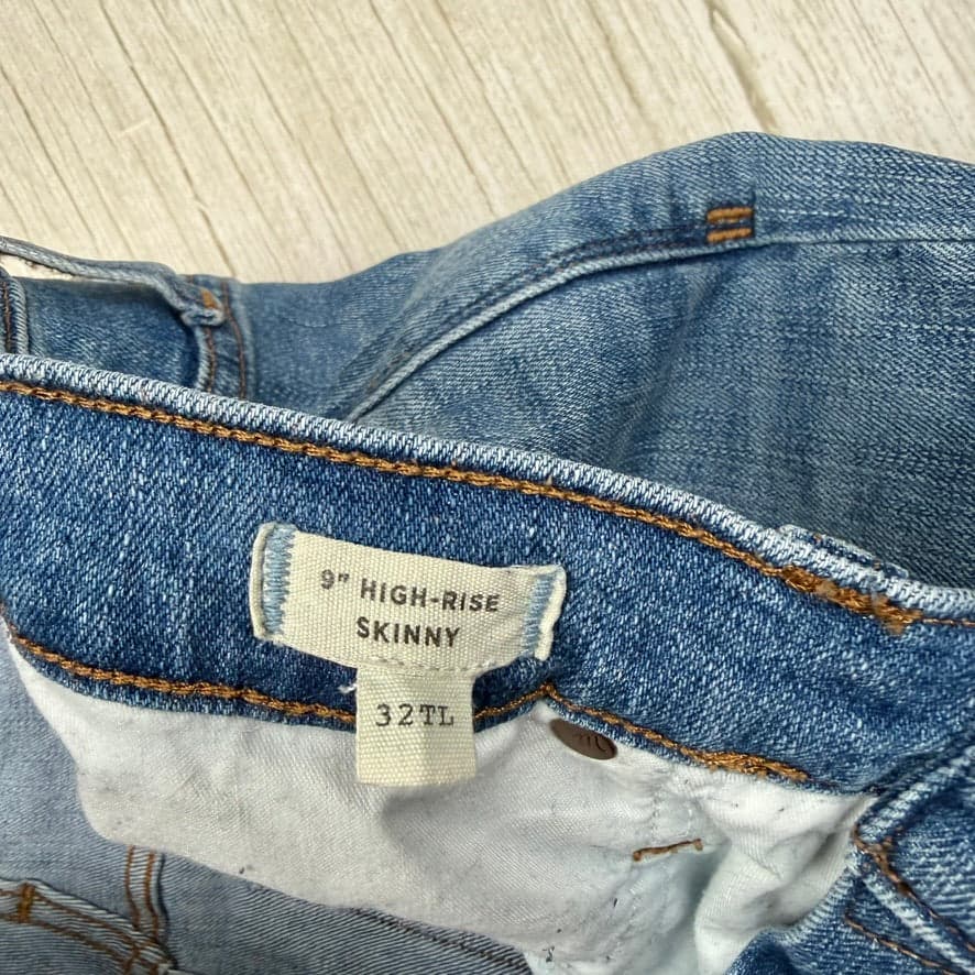 Madewell ' 9" High Rise Skinny' Stretch Ladies Jeans- Size 32 — photo 6 of 8