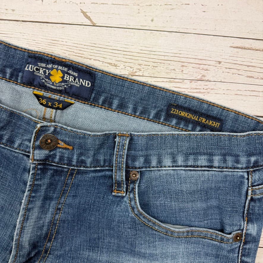 Lucky Brand '221 Original Straight' Mens Jeans - Size 36/34 — photo 6 of 8