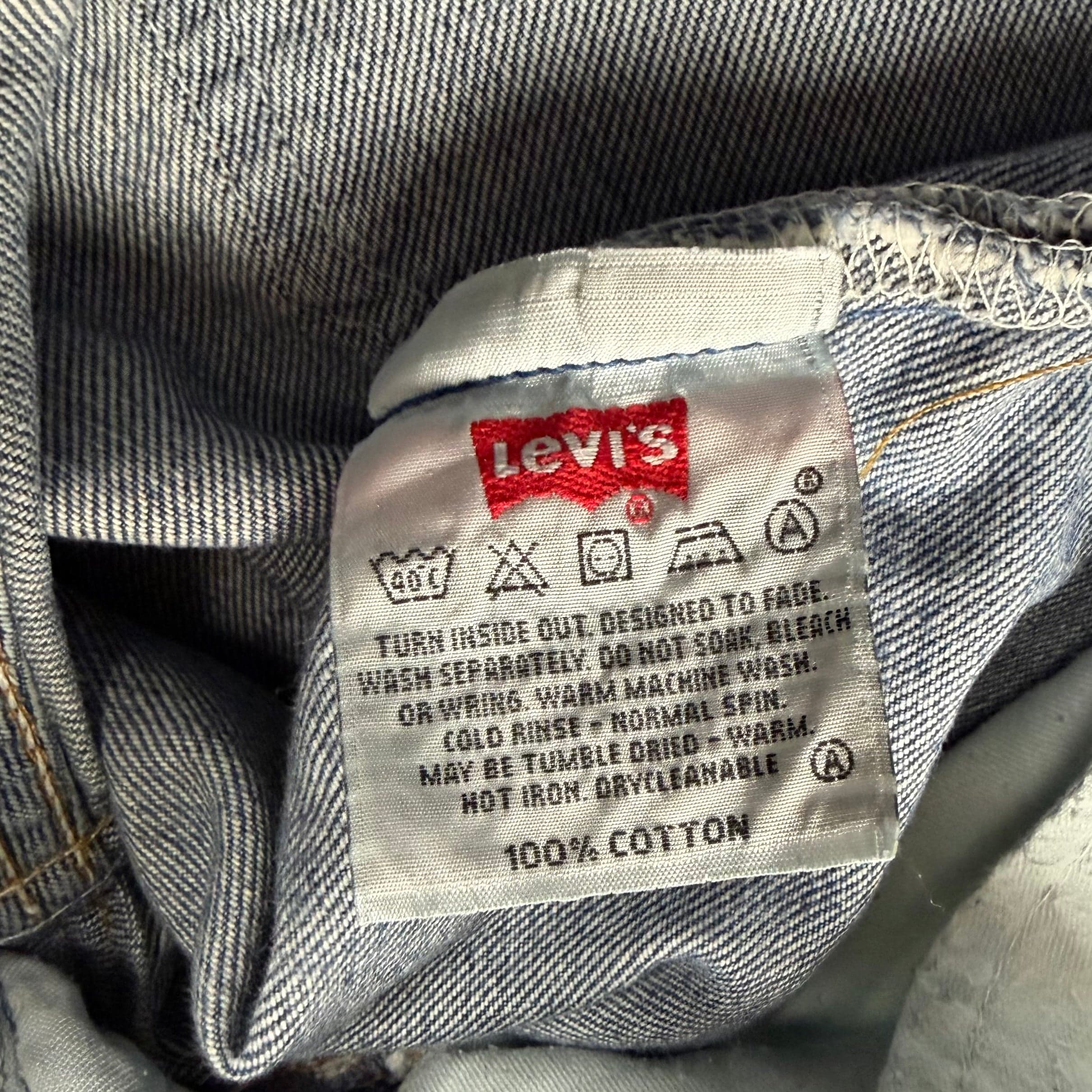 Vintage 90's Aussie Made Levi 501 Classic Jeans -Suit Size 30 — photo 3 of 7